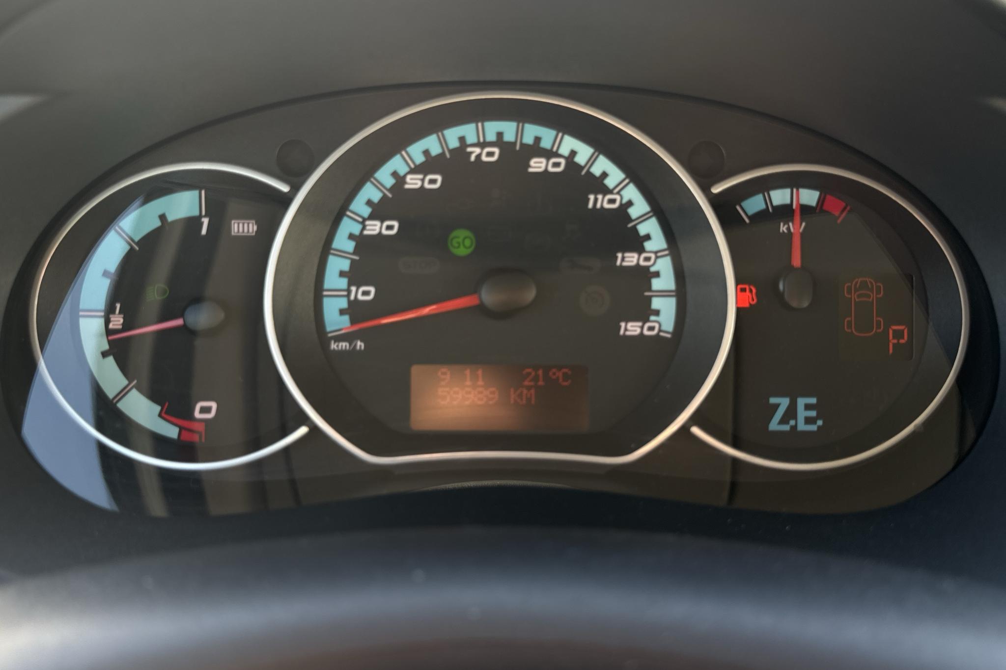 Renault Kangoo Z.E Power Plus 33 kWh Maxi Skåp (60hk) - 59 980 km - Automatyczna - biały - 2021