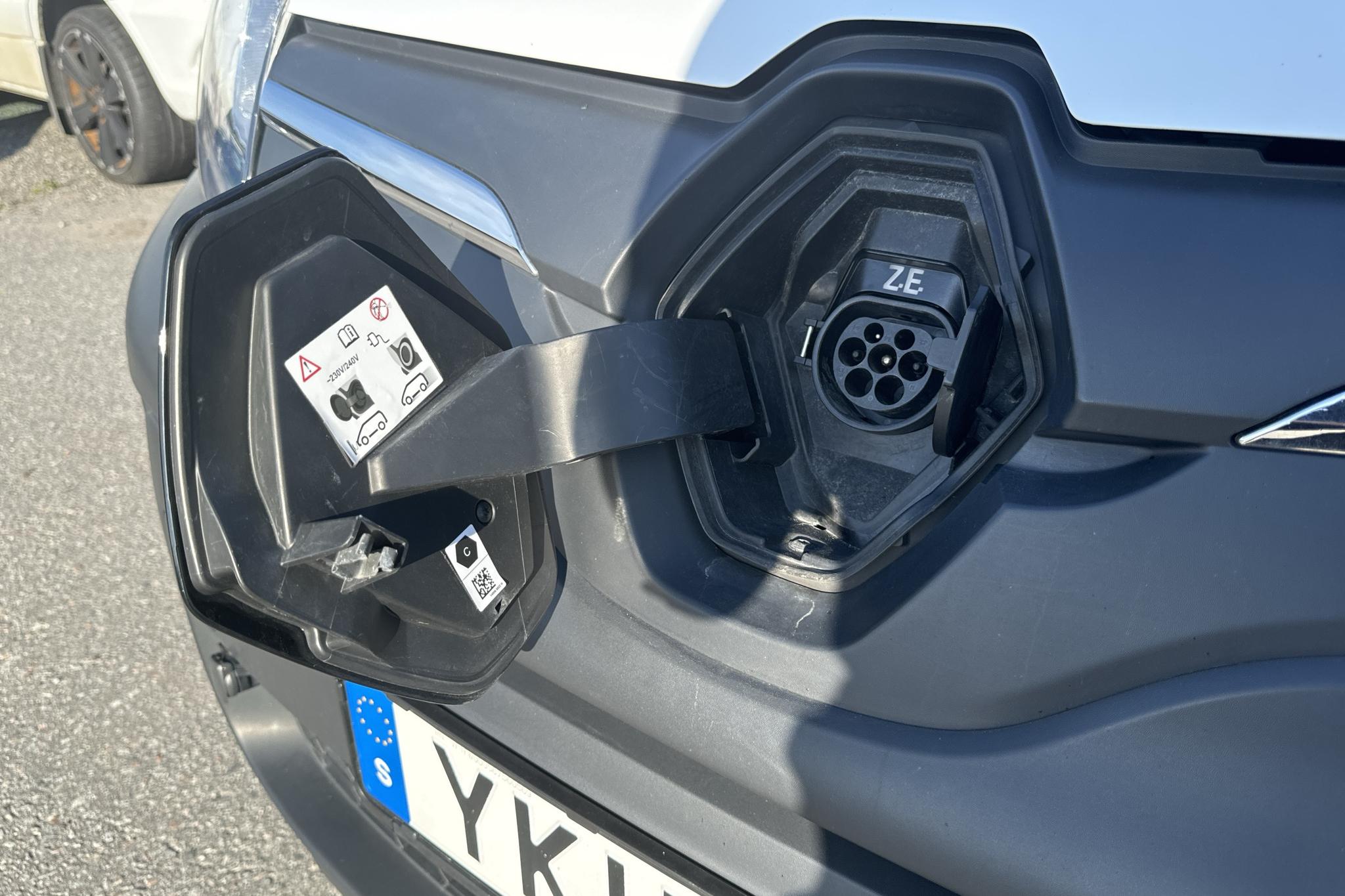 Renault Kangoo Z.E Power Plus 33 kWh Maxi Skåp (60hk) - 59 980 km - Automaattinen - valkoinen - 2021