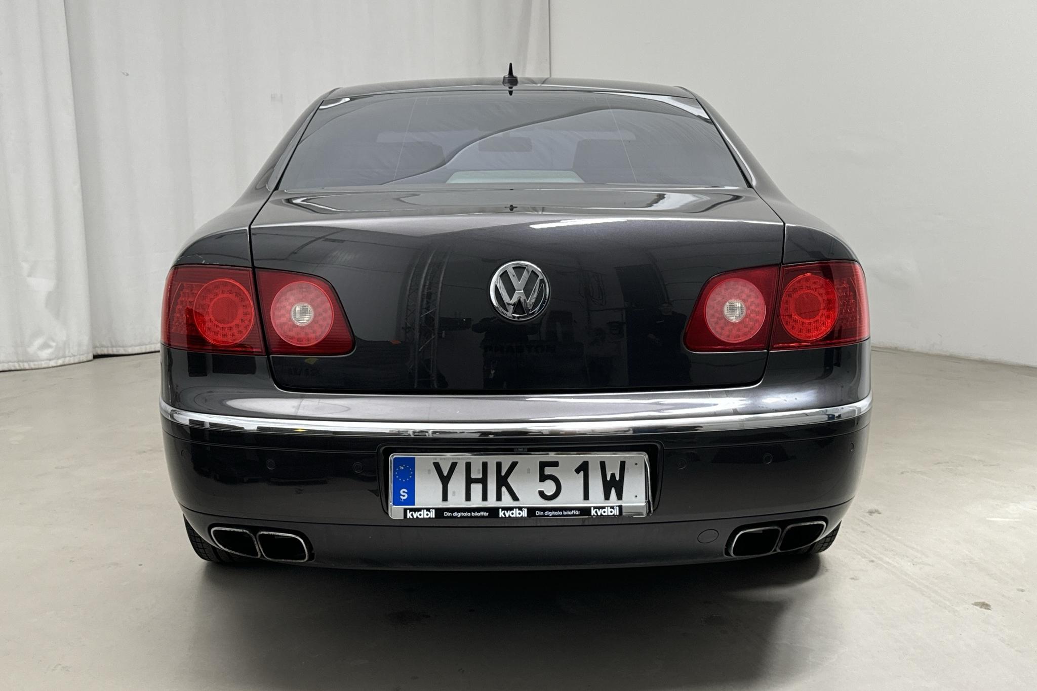 VW Phaeton 6.0 W12 (450hk) - 11 821 mil - Automat - Dark Brown - 2009