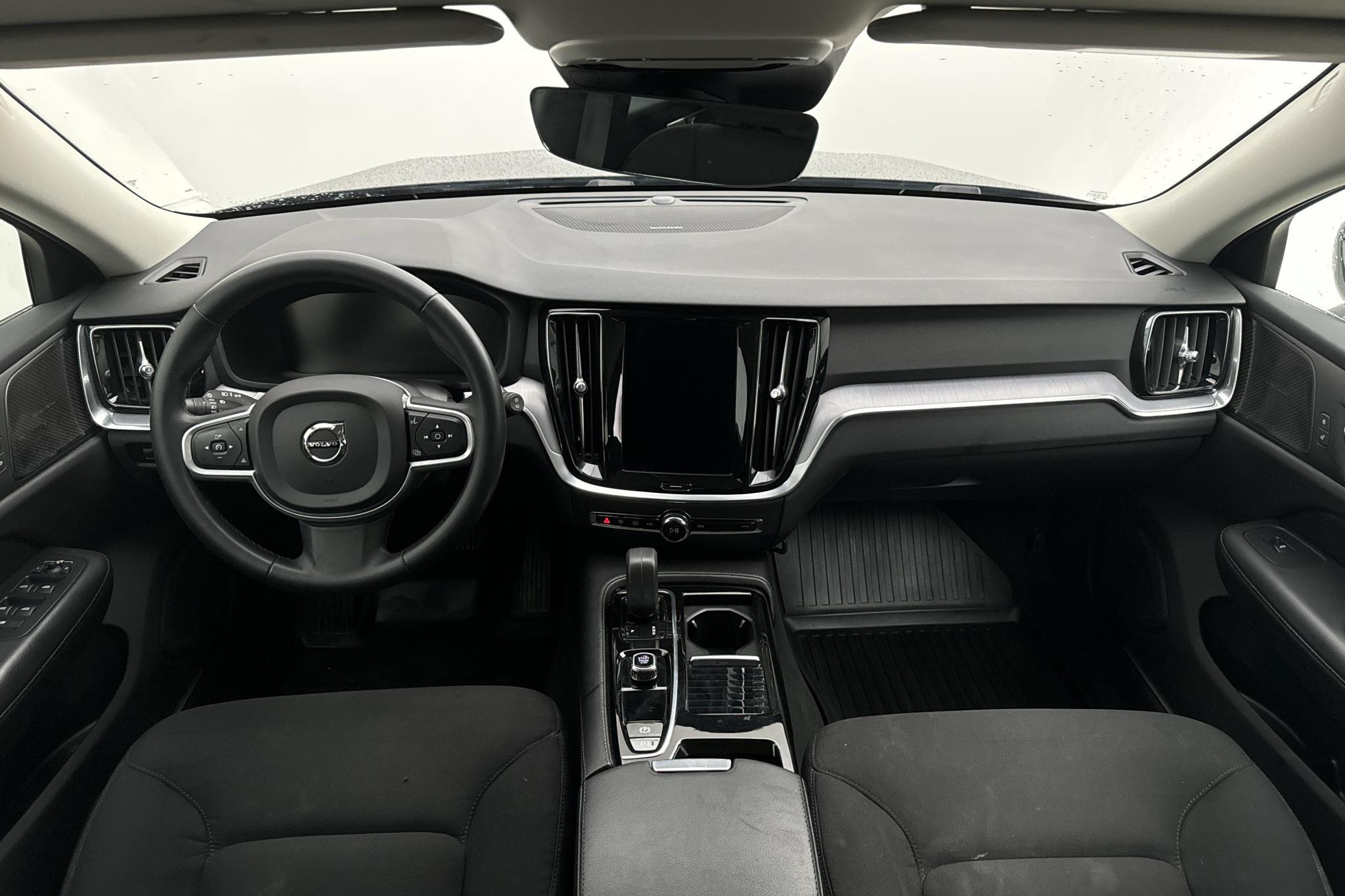 Volvo V60 T6 AWD Twin Engine (340hk) - 99 160 km - Automatyczna - czarny - 2022