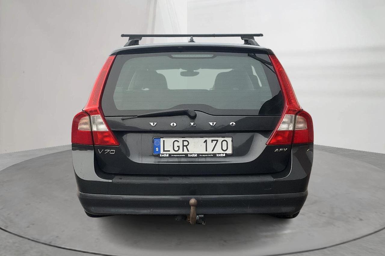 Volvo V70 II 2.5FT (231hk) - 212 140 km - Manualna - szary - 2011