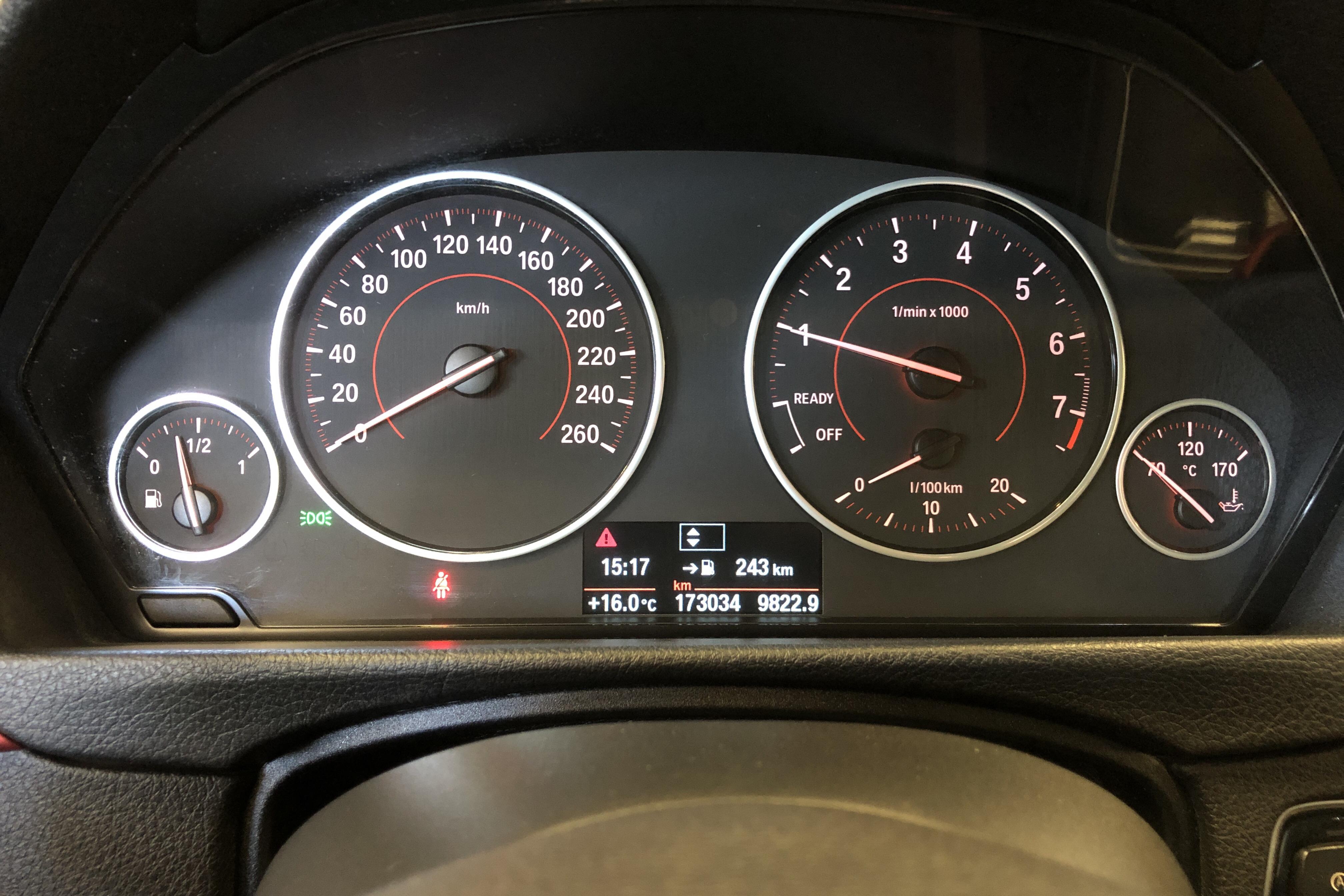 BMW 335i xDrive Sedan, F30 (306hk) - 173 060 km - Käsitsi - punane - 2013