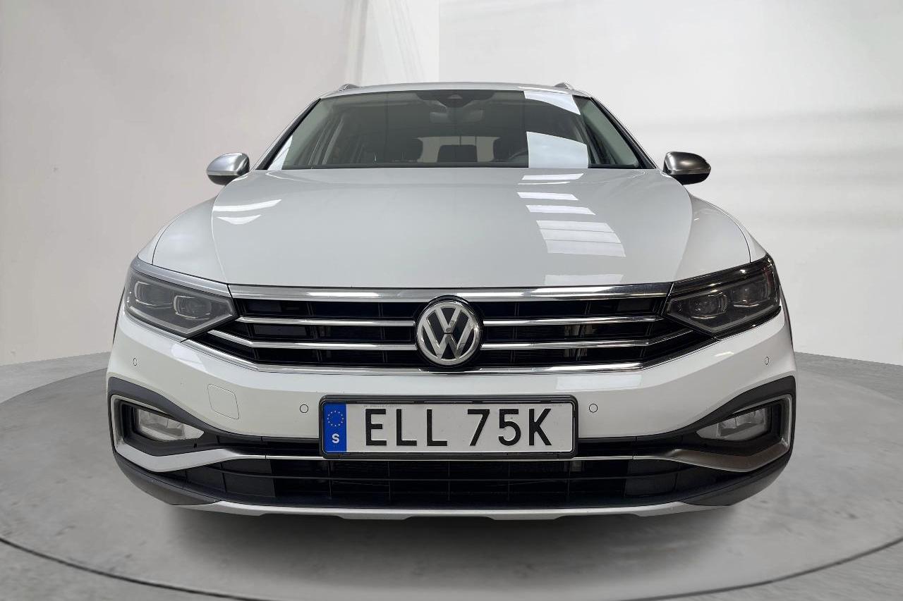 VW Passat Alltrack 2.0 TDI 4MOTION (190hk) - 158 890 km - Automatyczna - biały - 2020