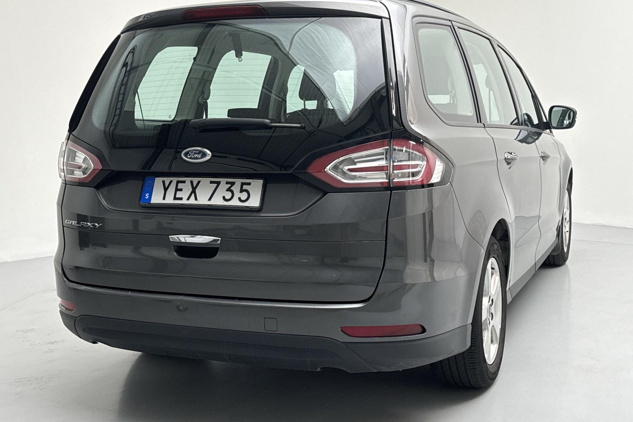 Ford Galaxy 2.0 TDCI (120hk) - 14 581 mil - Manuell - grå - 2016