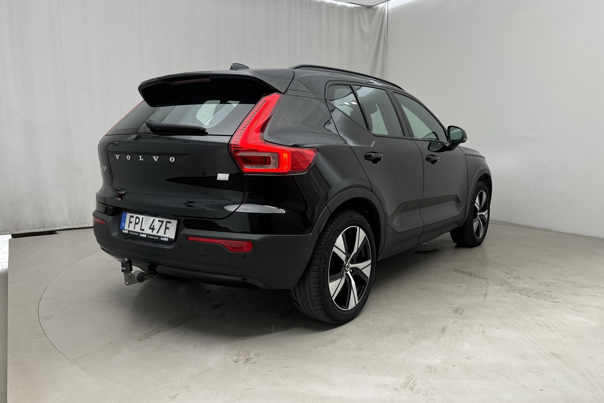 Volvo XC40 P8 Recharge Twin AWD (408hk) - 77 530 km - Automatyczna - czarny - 2021