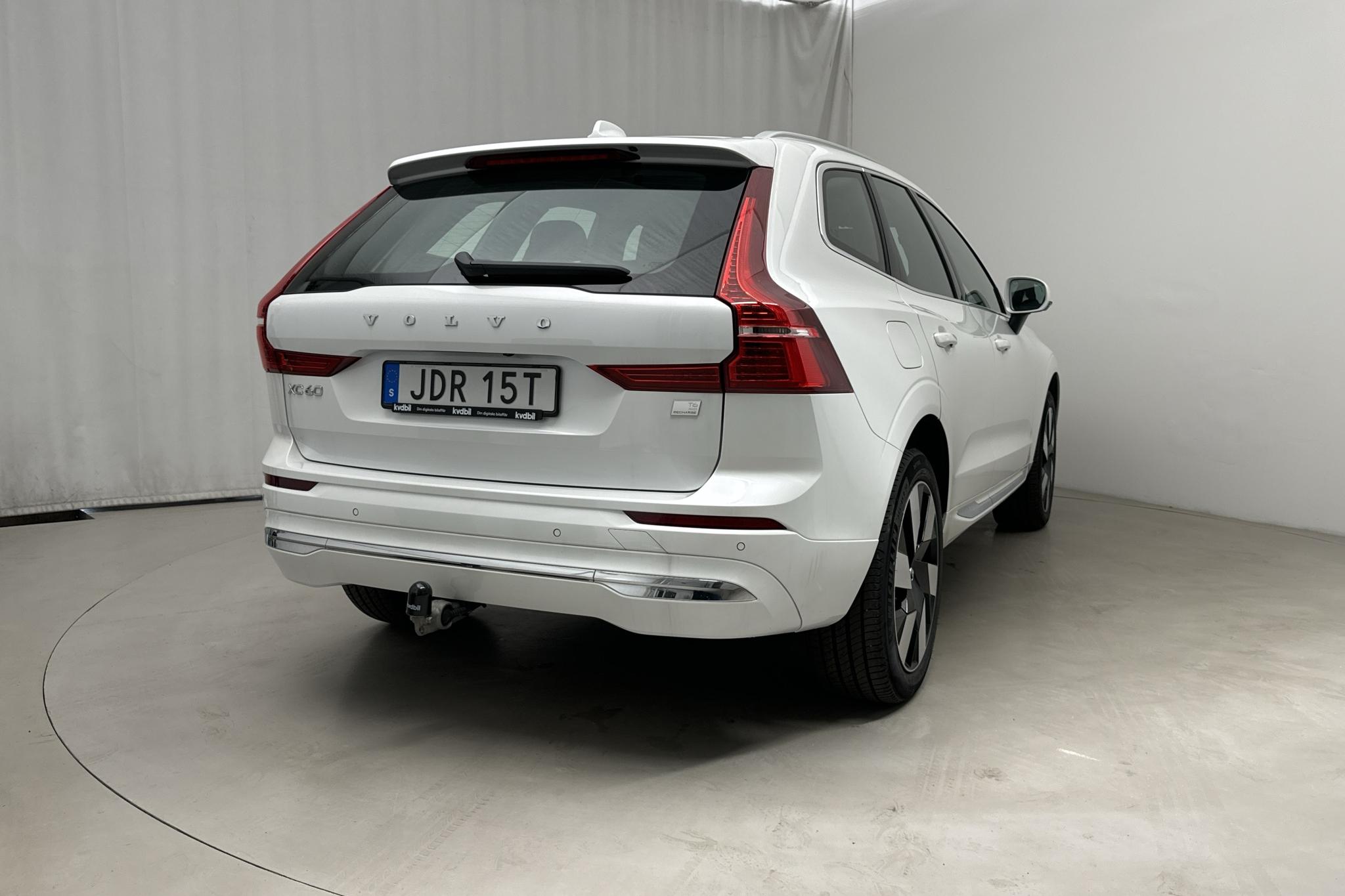 Volvo XC60 T6 AWD Recharge (350hk) - 5 950 km - Automatic - white - 2024