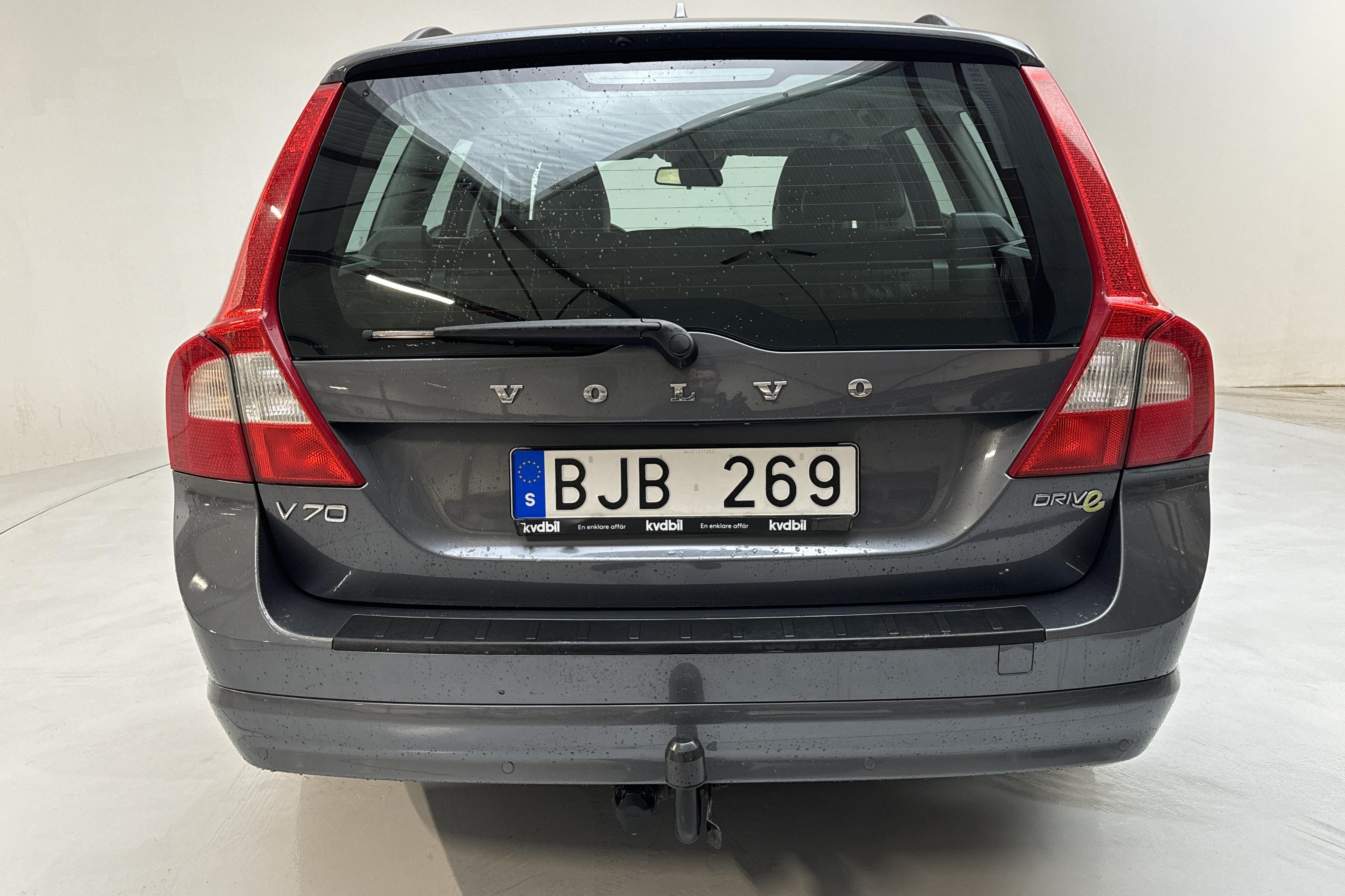 Volvo V70 II 1.6D DRIVe (115hk) - 181 840 km - Manuaalinen - harmaa - 2012