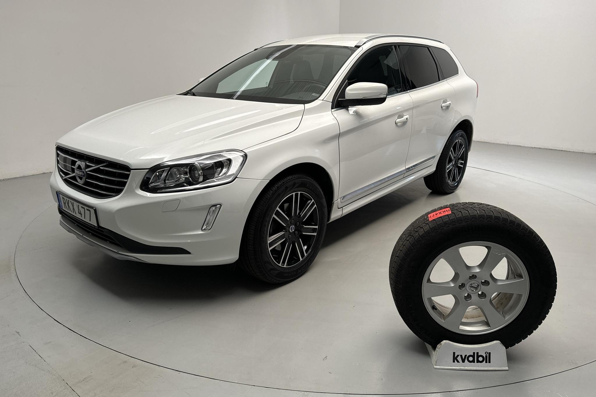 Volvo XC60 D4 AWD (190hk) - 89 860 km - Automatyczna - biały - 2017