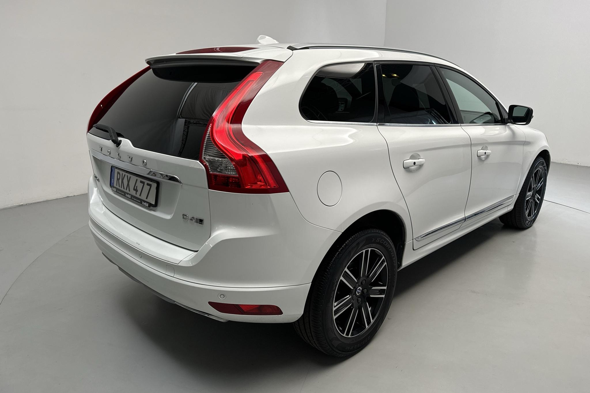 Volvo XC60 D4 AWD (190hk) - 89 860 km - Automatic - white - 2017