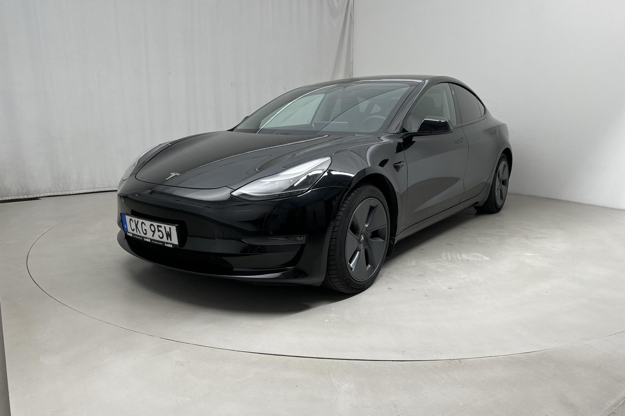 Tesla Model 3 Long Range Dual Motor AWD - 51 980 km - Automaatne - must - 2021