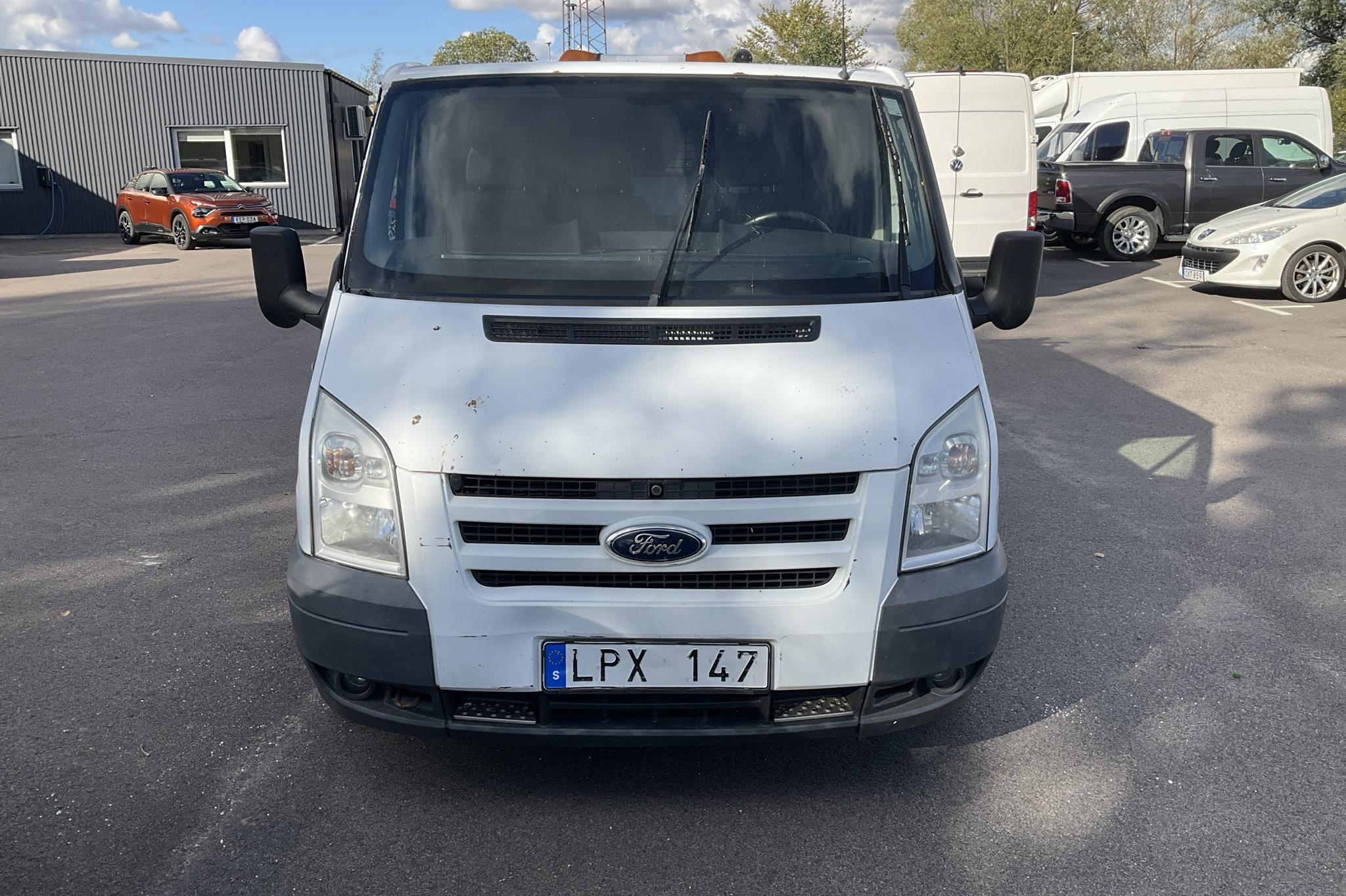 Ford Transit 260 2.2 TDCi Skåp (85hk) - 274 360 km - Manualna - biały - 2011