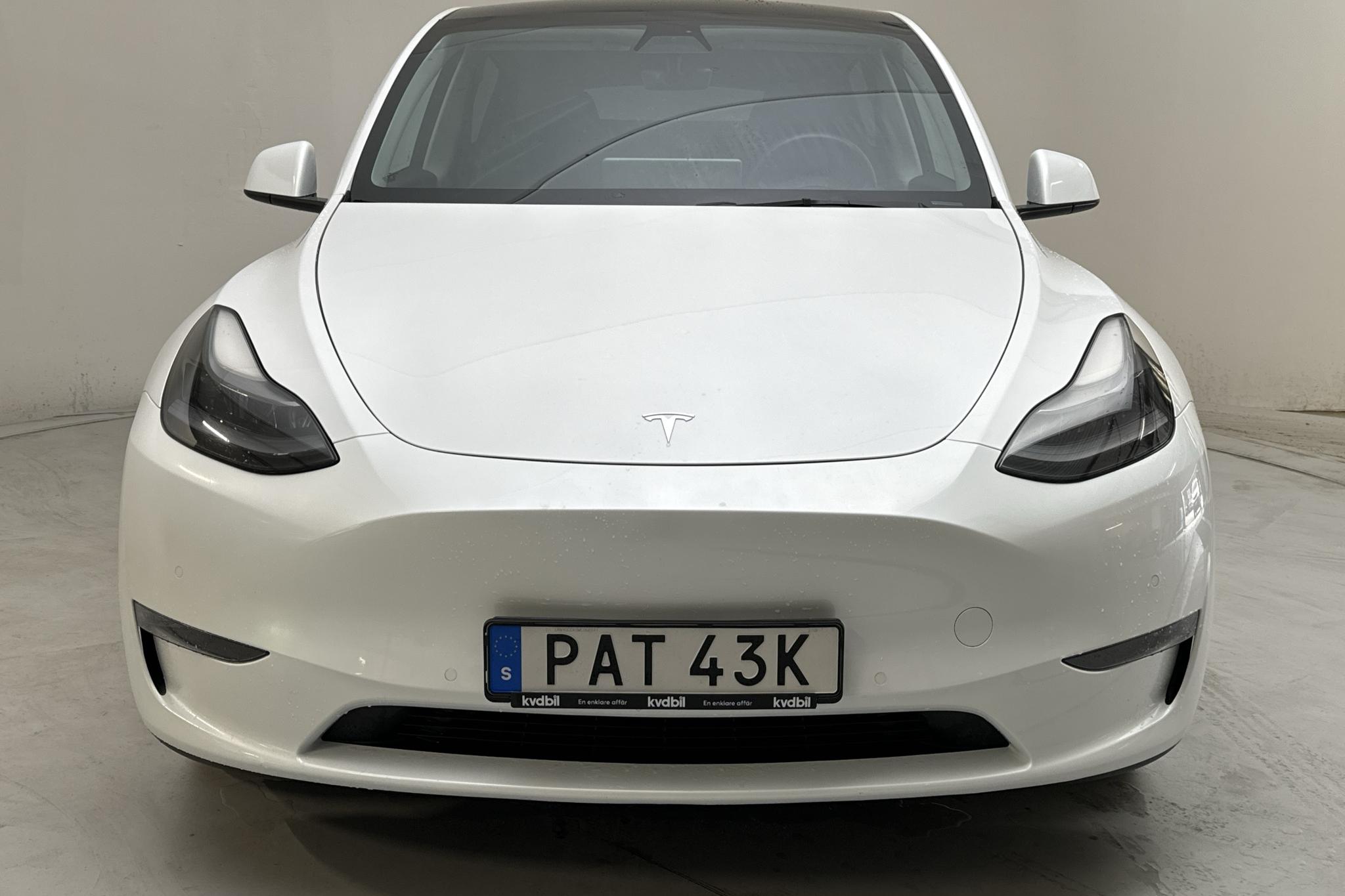 Tesla Model Y Long Range Dual Motor AWD - 86 650 km - Automaattinen - valkoinen - 2021