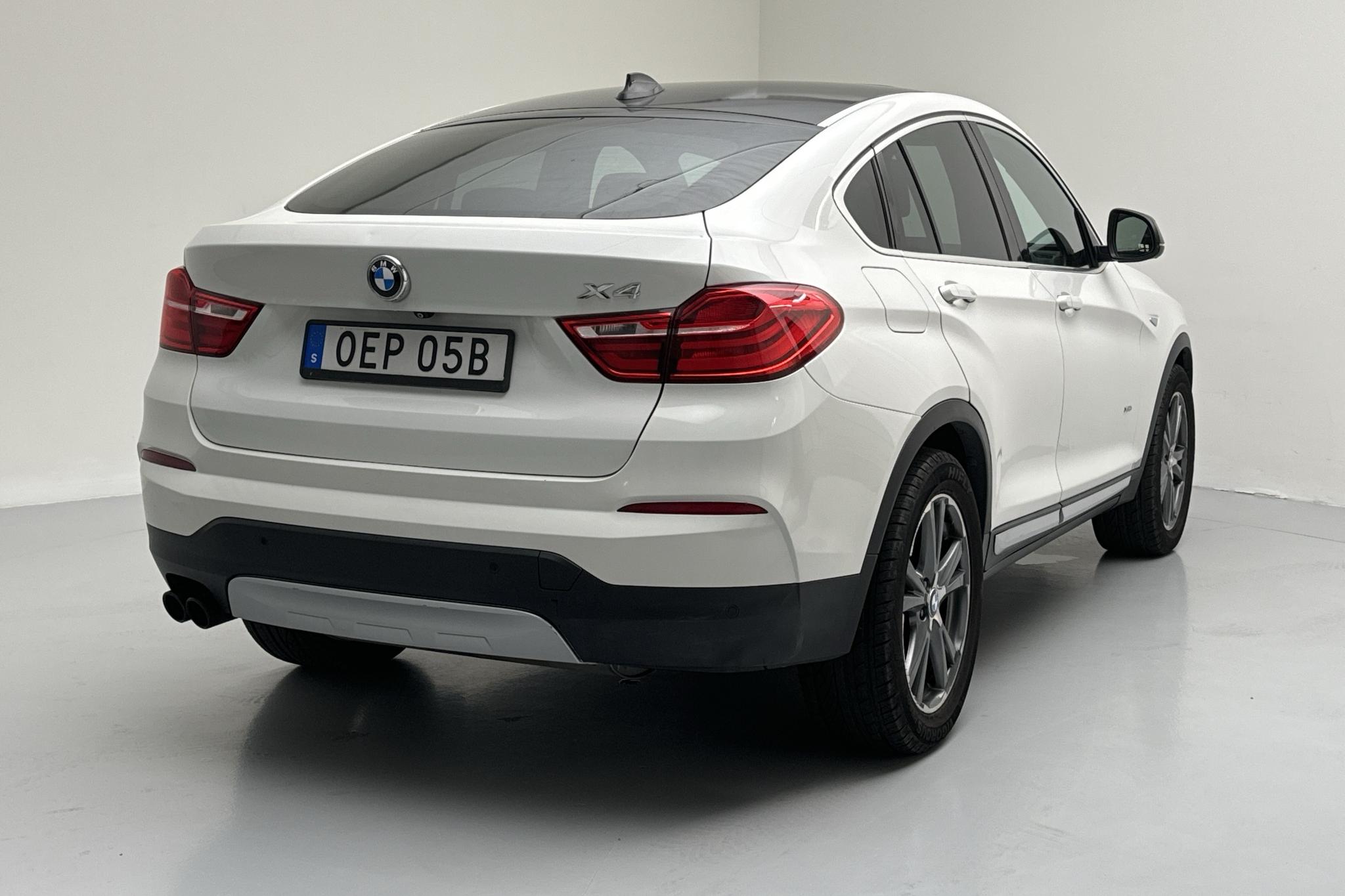 BMW X4 xDrive28i, F26 (245hk) - 122 230 km - Automatic - white - 2015