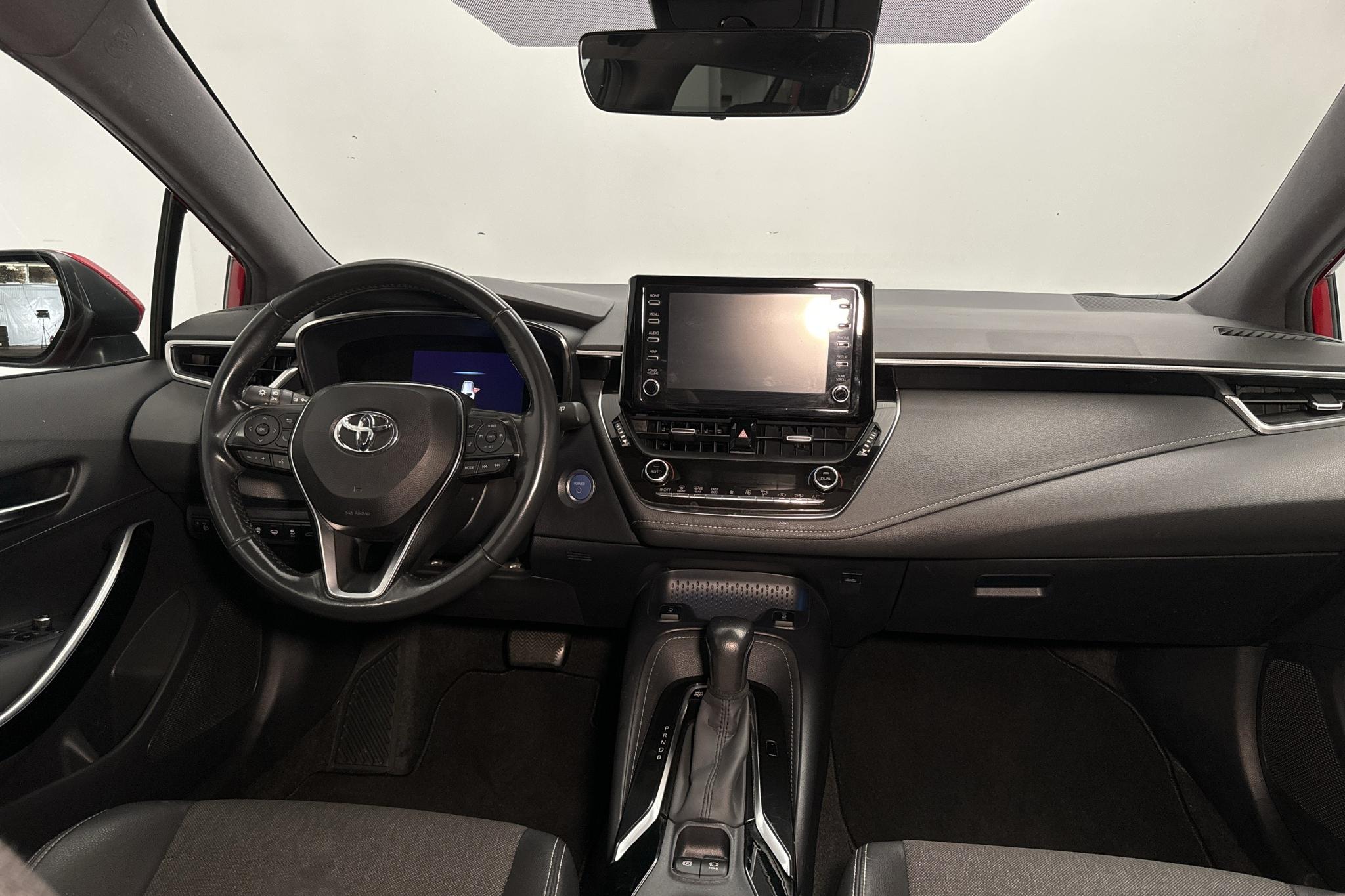 Toyota Corolla 1.8 Hybrid Touring Sports (122hk) - 162 960 km - Automaatne - punane - 2022