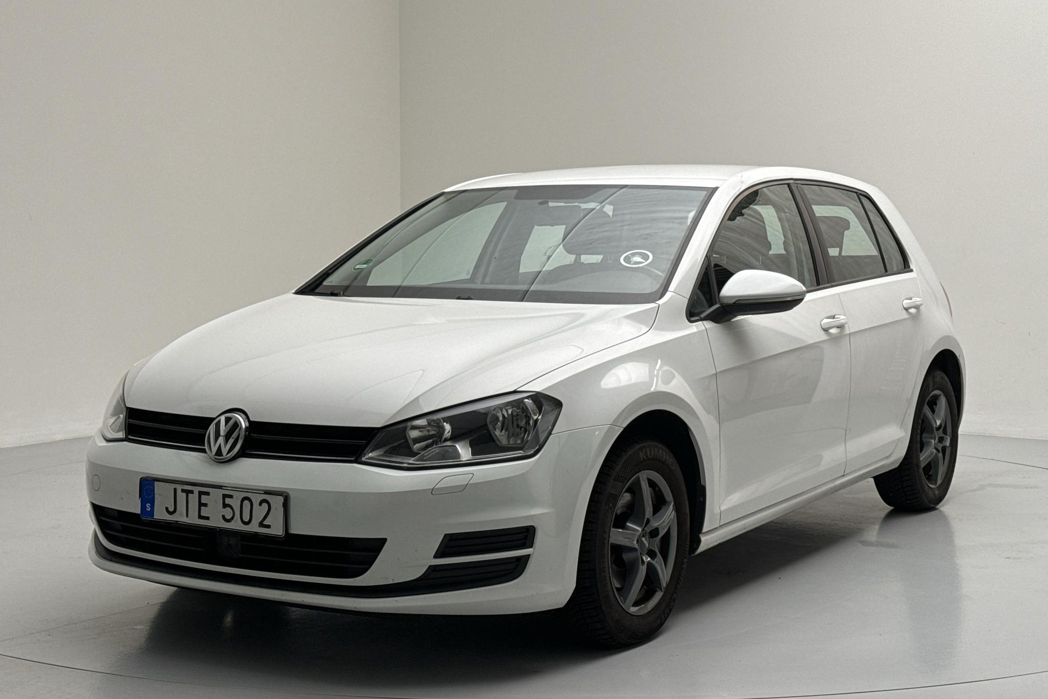 VW Golf VII 1.2 TSI 5dr (110hk) - 129 970 km - Käsitsi - valge - 2017