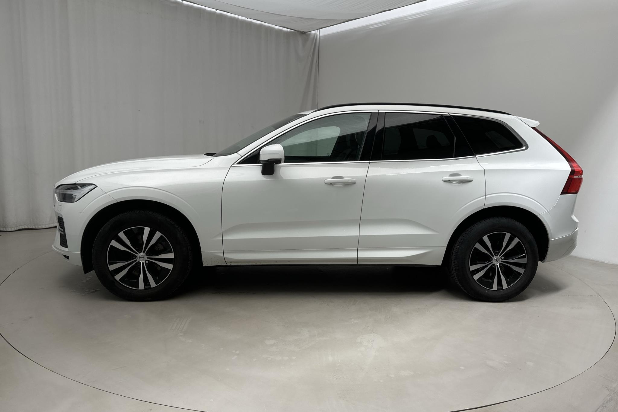 Volvo XC60 B5 2WD Mildhybrid, Bensin (250hk) - 120 560 km - Automaattinen - valkoinen - 2022