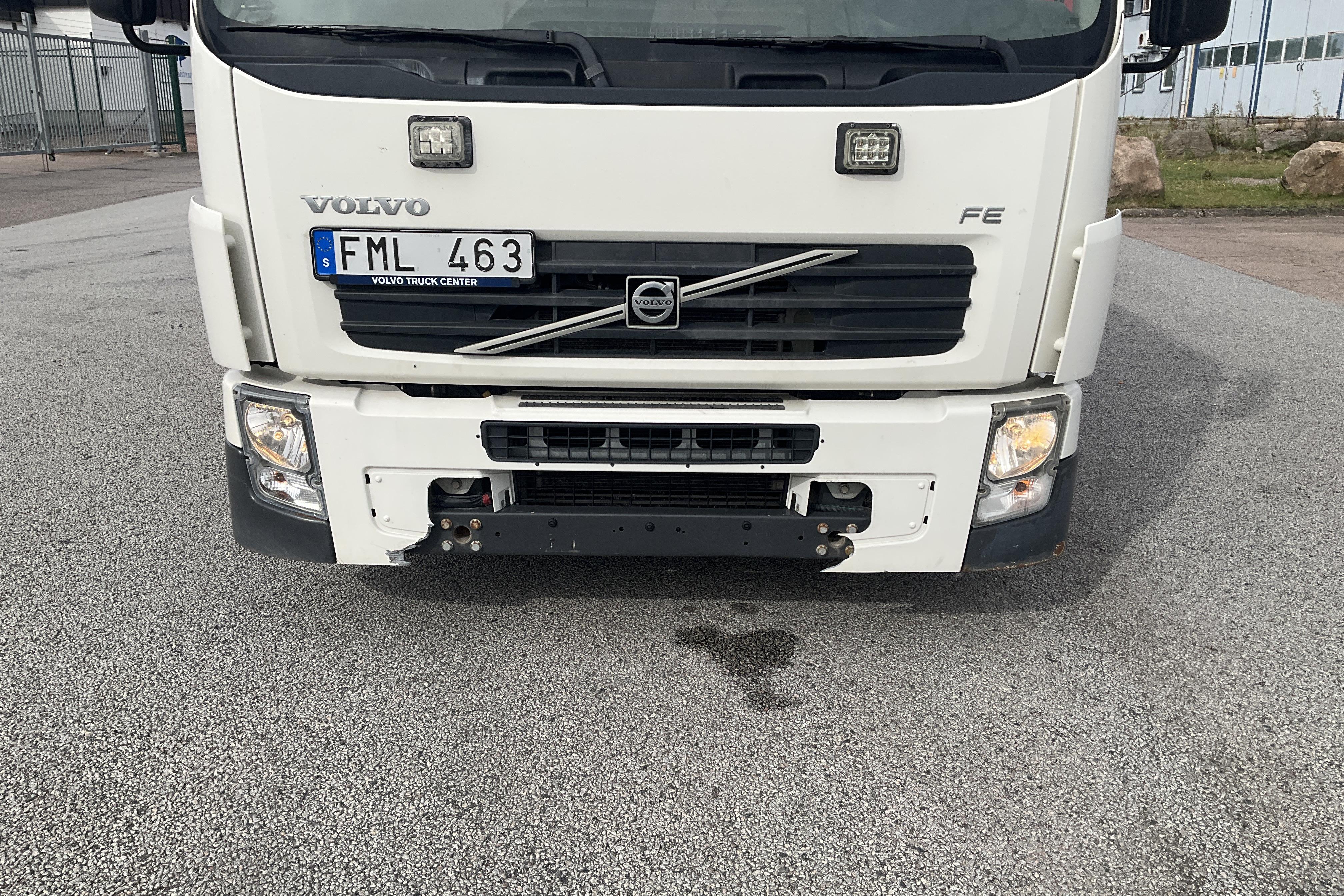 VOLVO FE340 - 83 117 km - Automat - vit - 2013