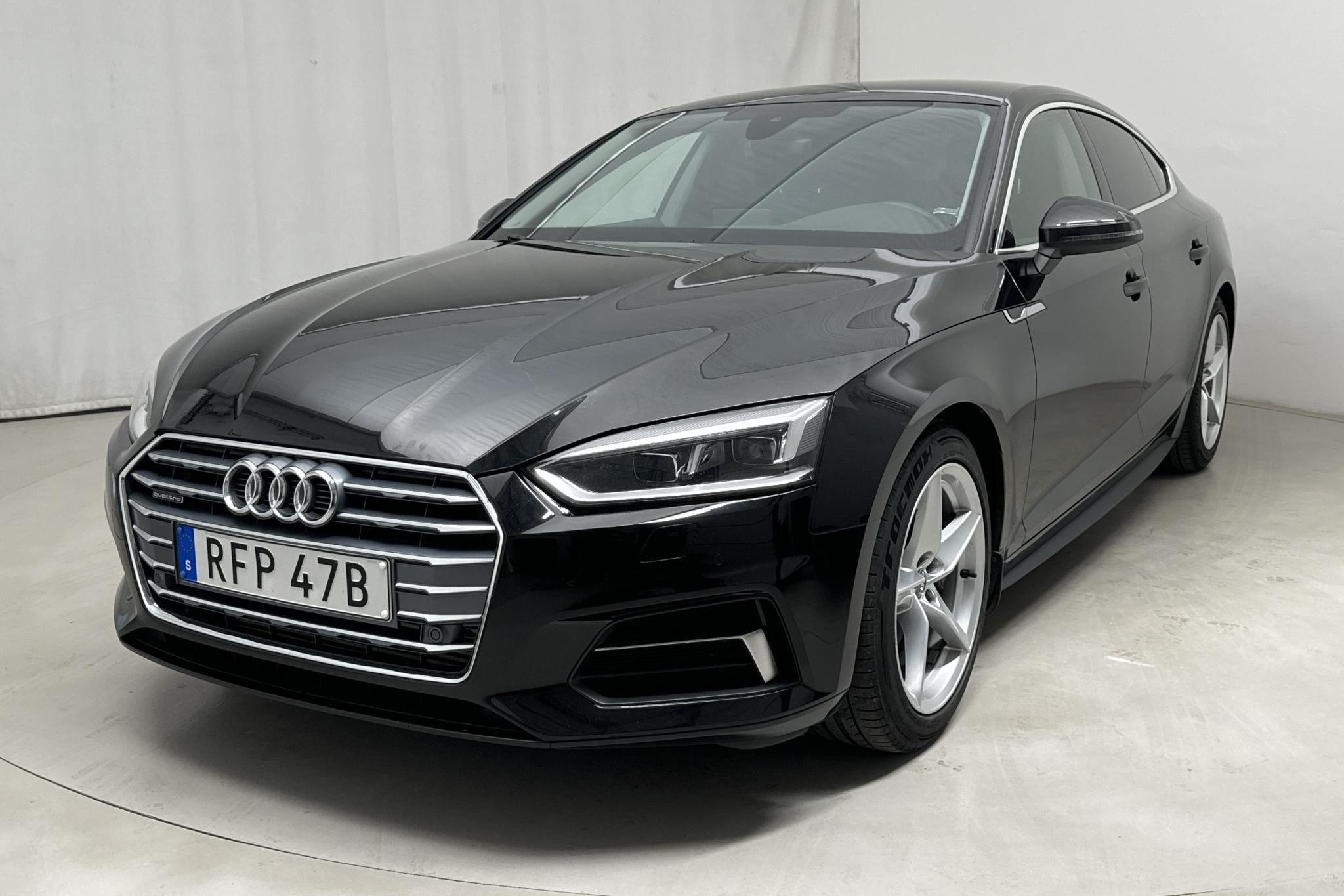 Audi A5 Sportback 45 TFSI quattro (245hk) - 12 880 mil - Automat - svart - 2019