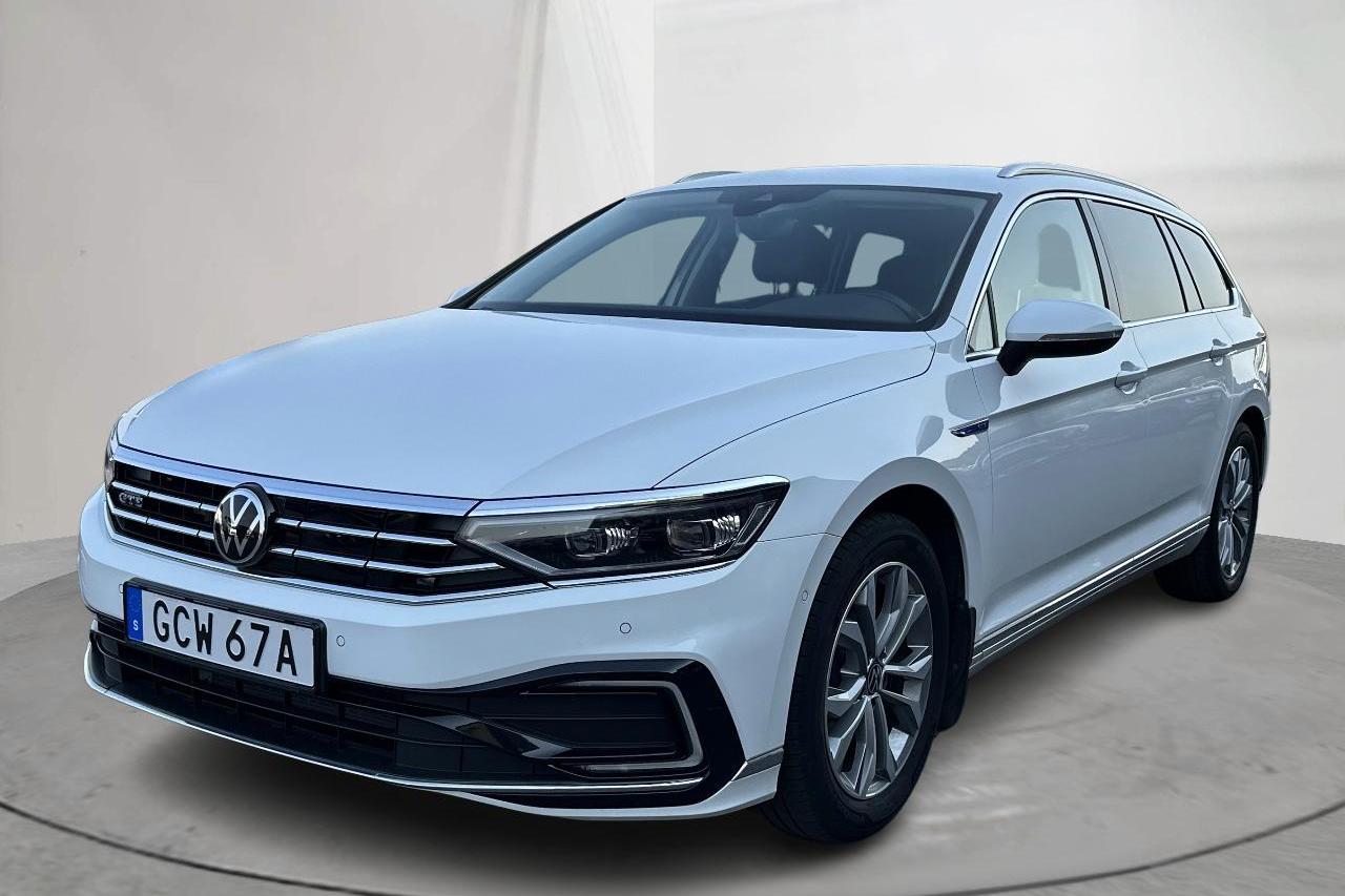 VW Passat 1.4 GTE Sportscombi (218hk) - 57 790 km - Automaatne - valge - 2021