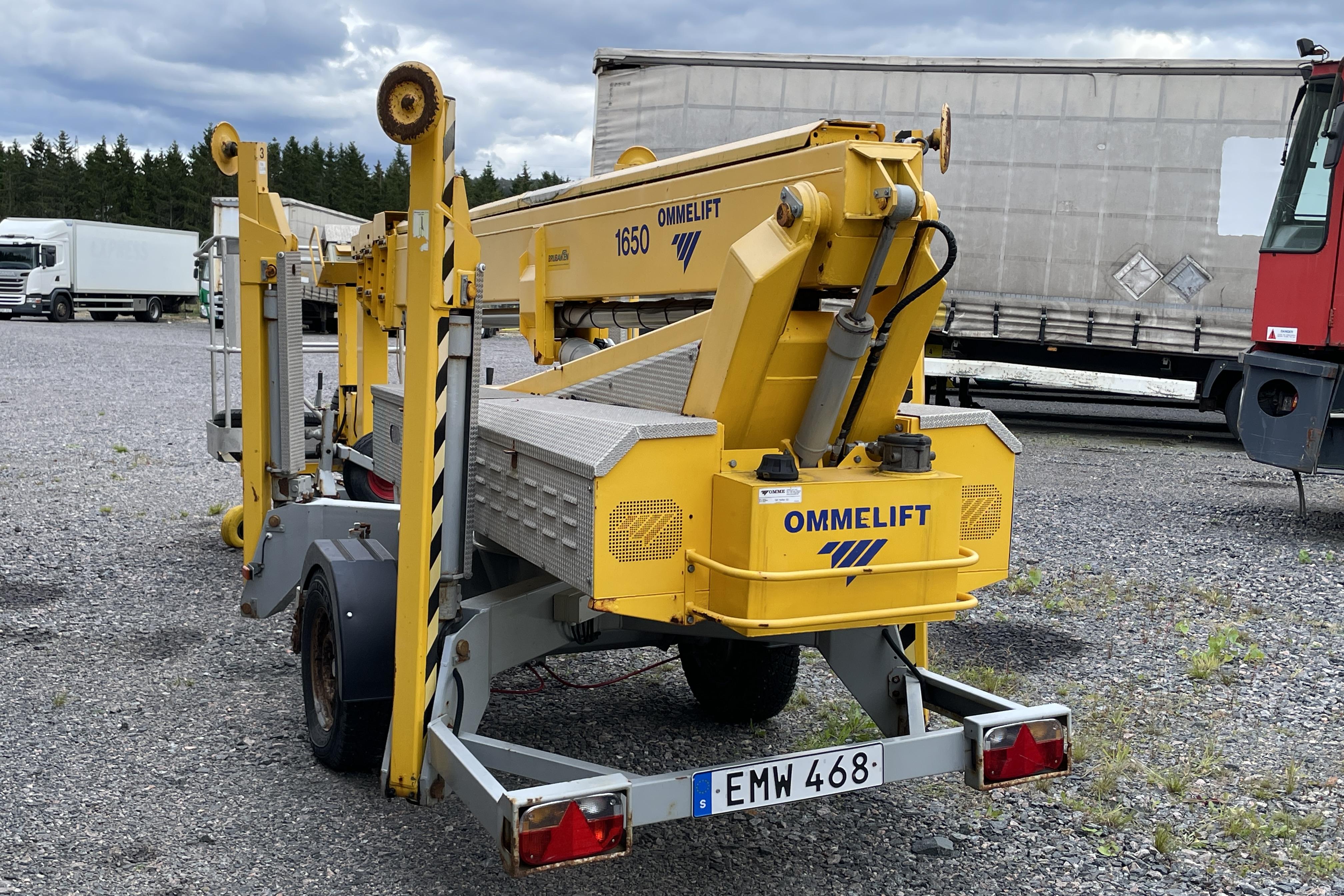 OMME LIFT 1650 E -  - gul - 2014