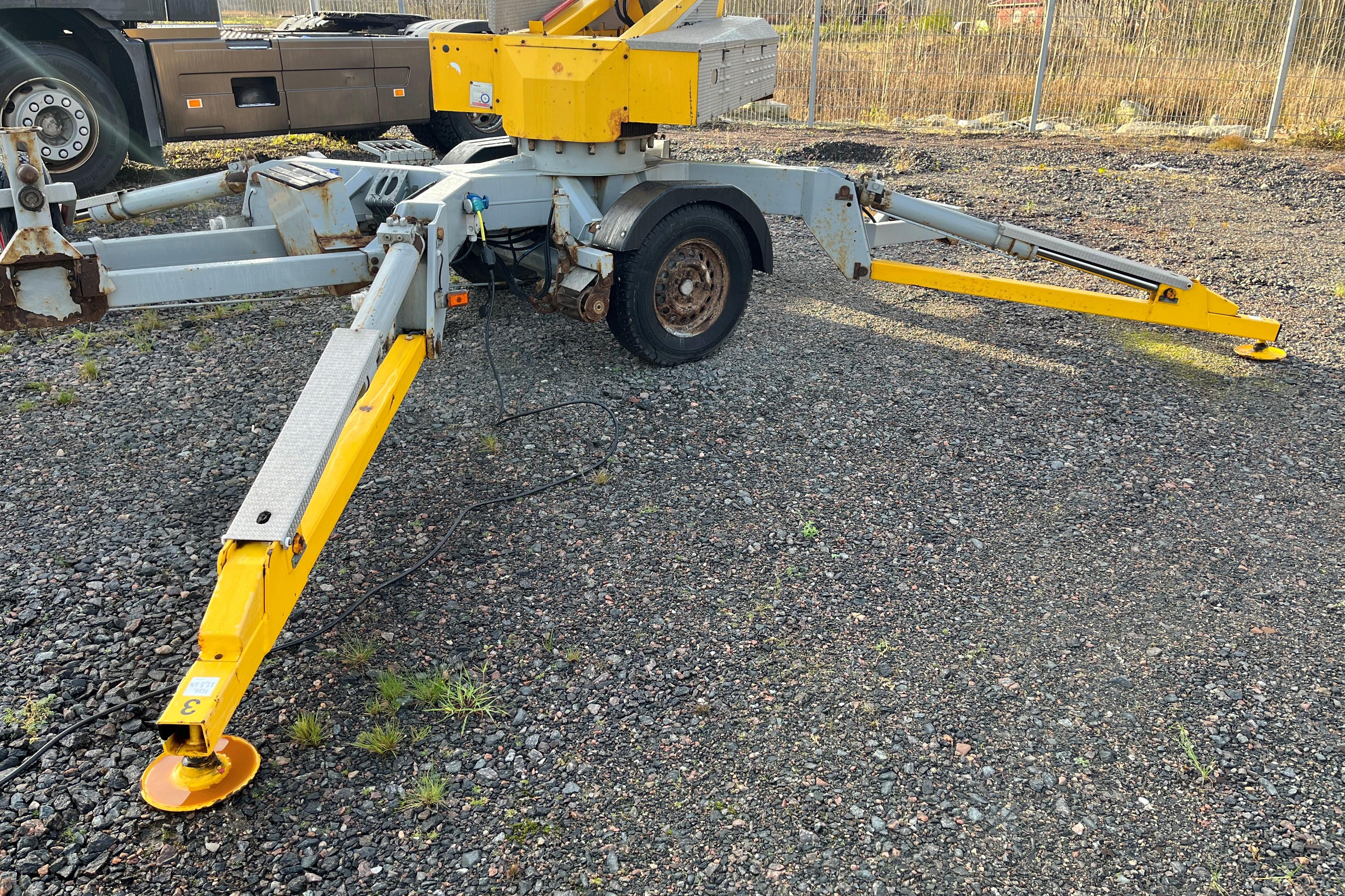 OMME LIFT 1650 E -  - gul - 2014