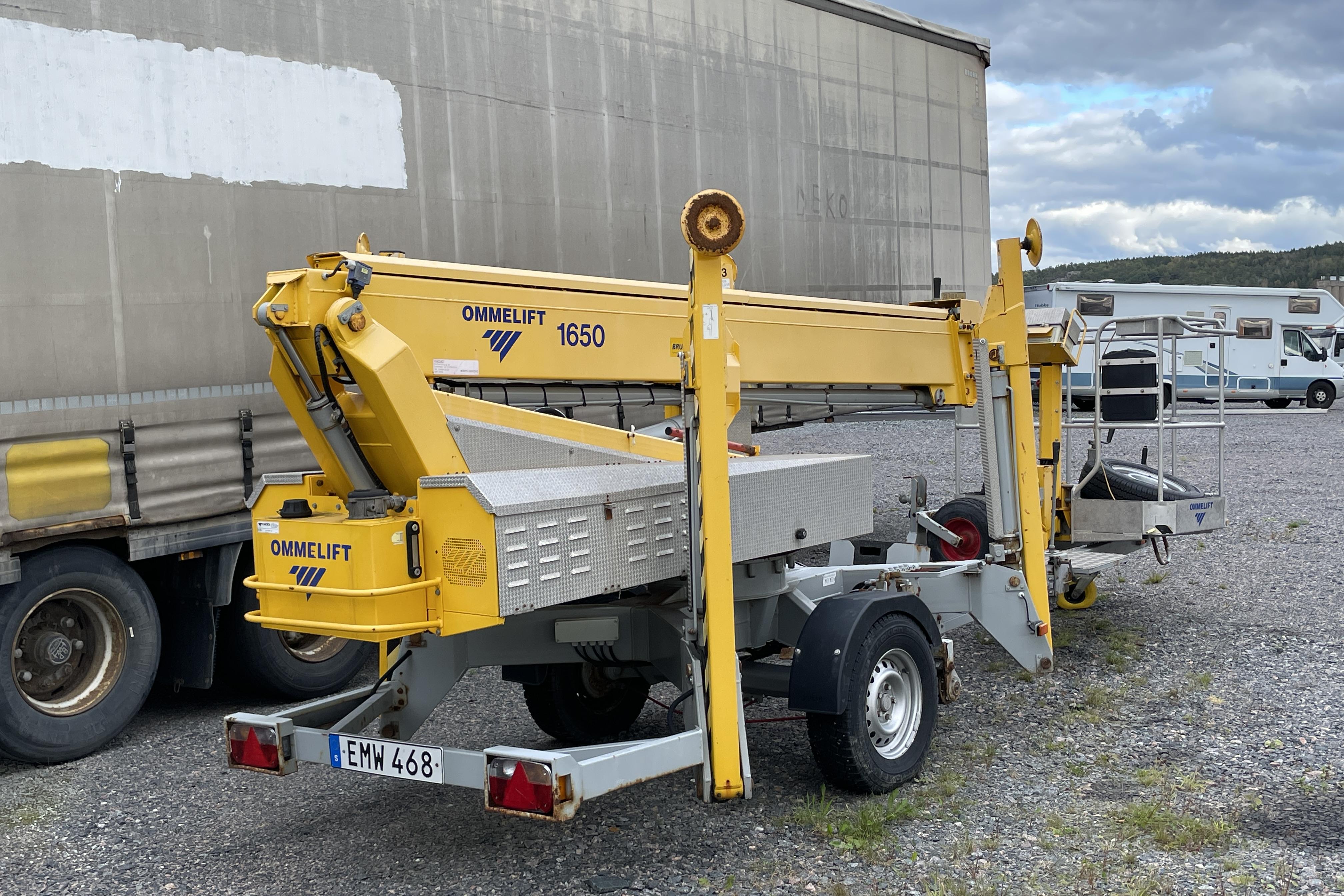 OMME LIFT 1650 E -  - gul - 2014