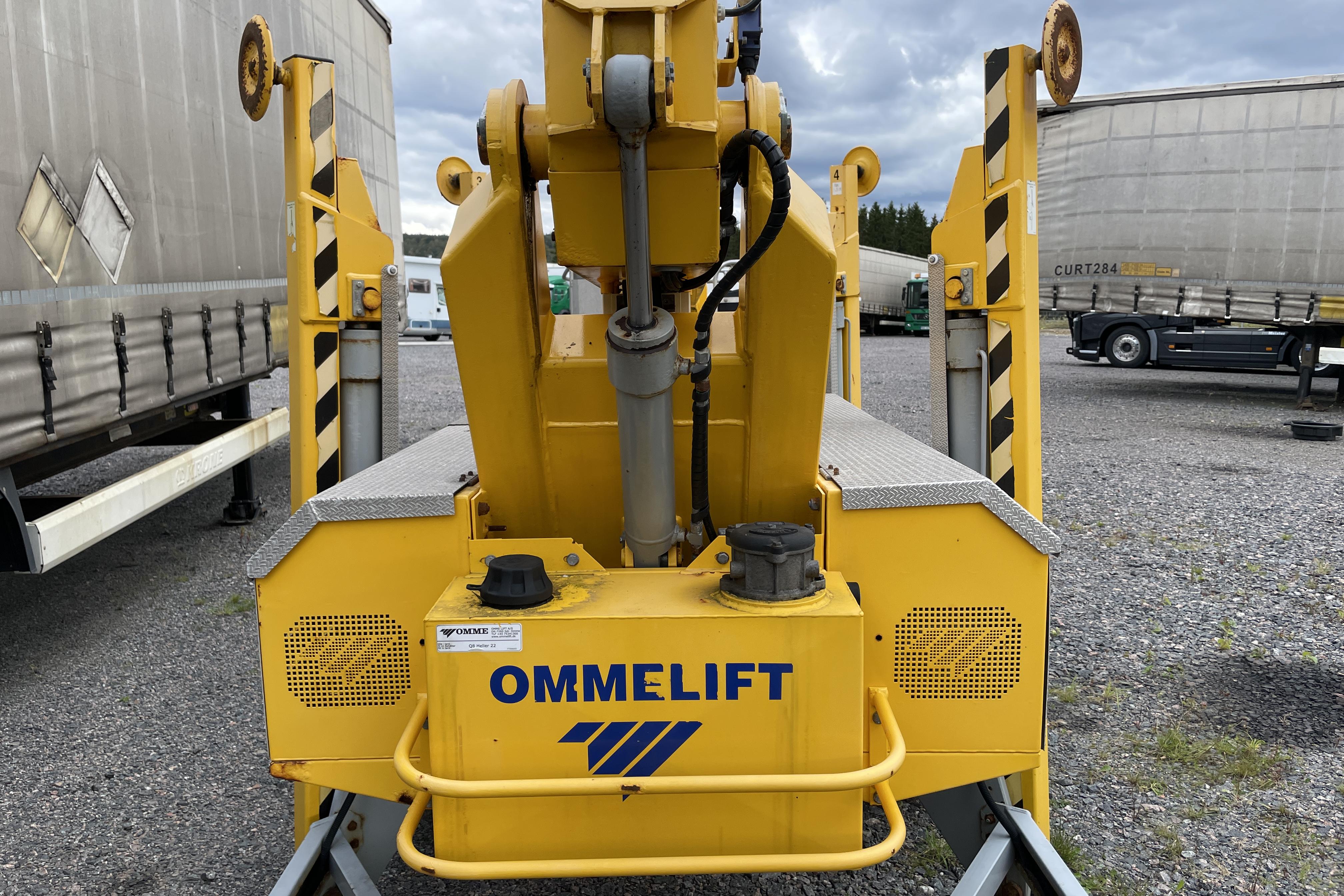 OMME LIFT 1650 E -  - gul - 2014