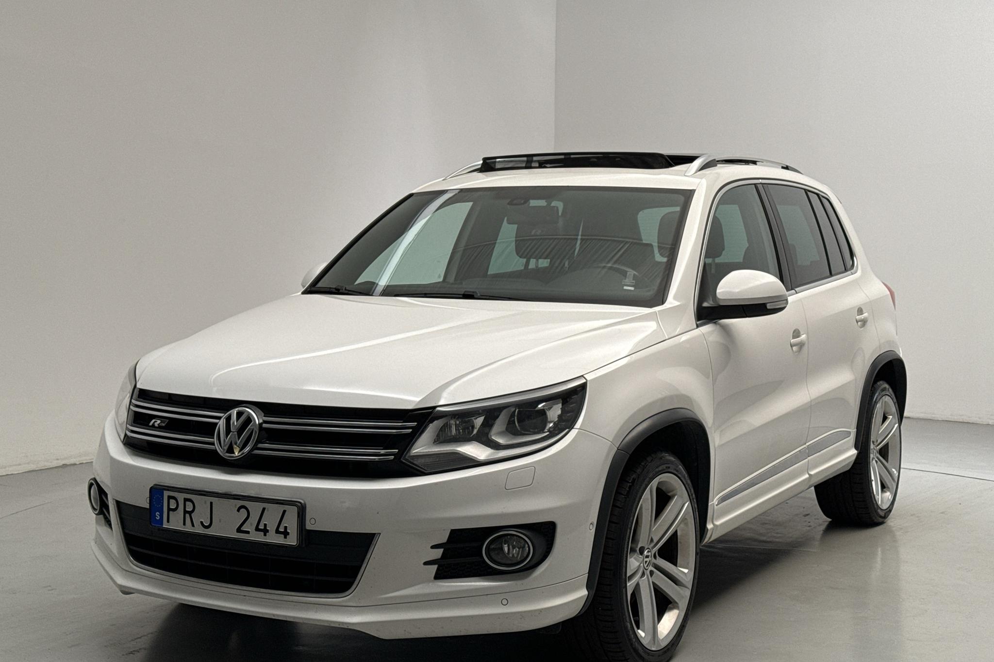 VW Tiguan 1.4 TSI 4MOTION (160hk) - 11 578 mil - Manuell - vit - 2012