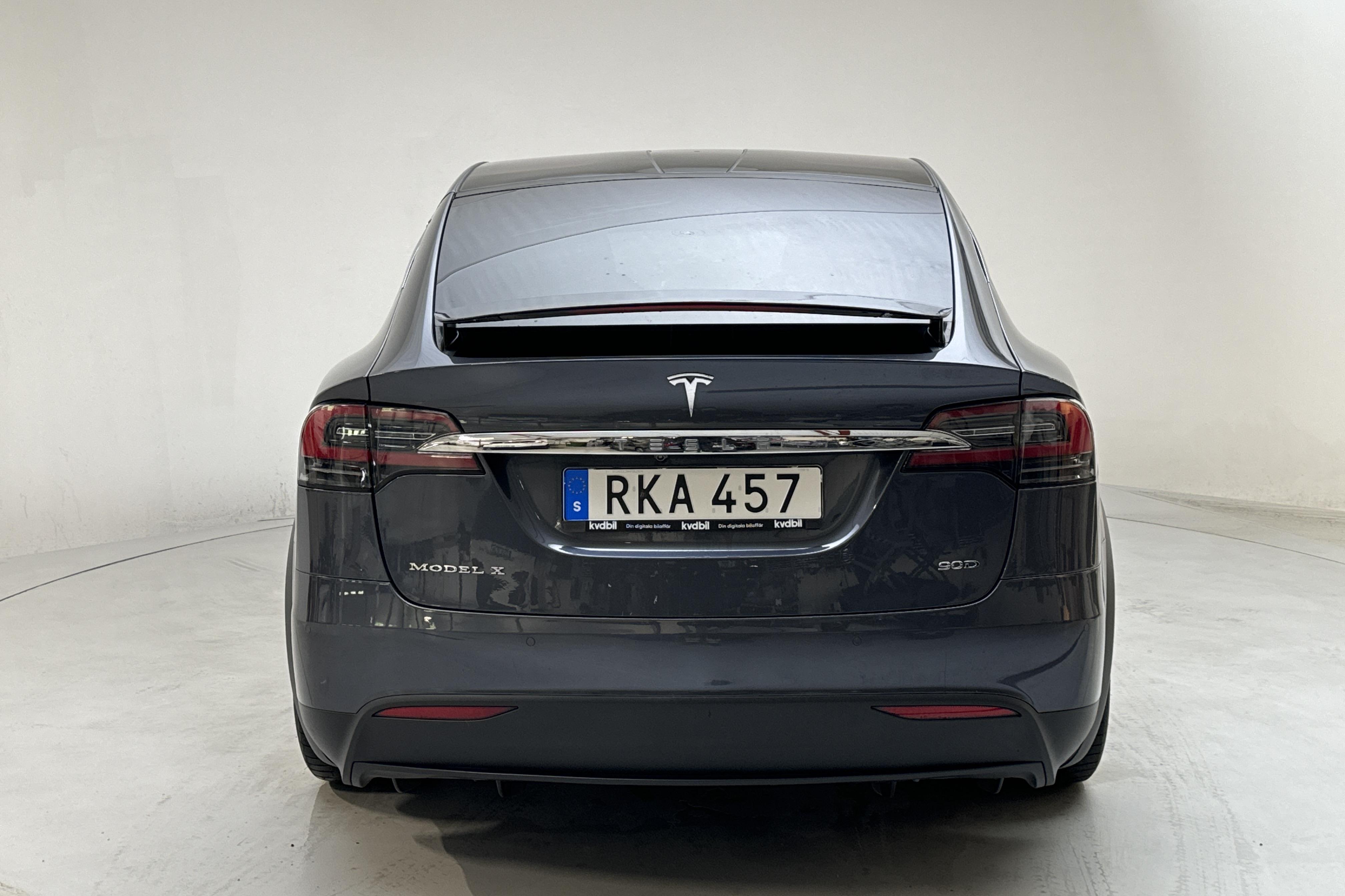 Tesla Model X 90D - 185 720 km - Automatic - gray - 2017