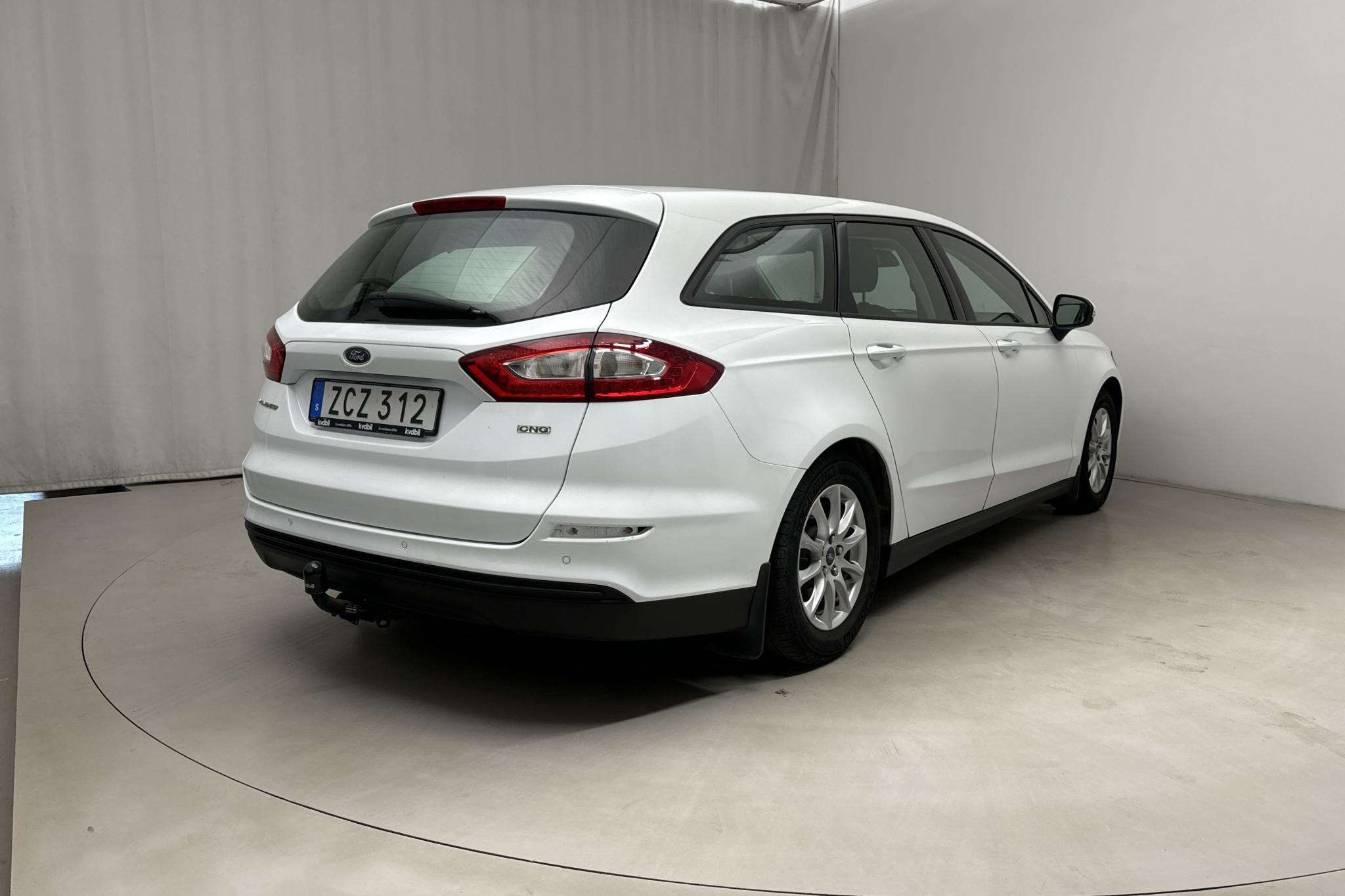 Ford Mondeo 1.5T EcoBoost Kombi (160hk) - 39 940 km - Automatyczna - biały - 2018