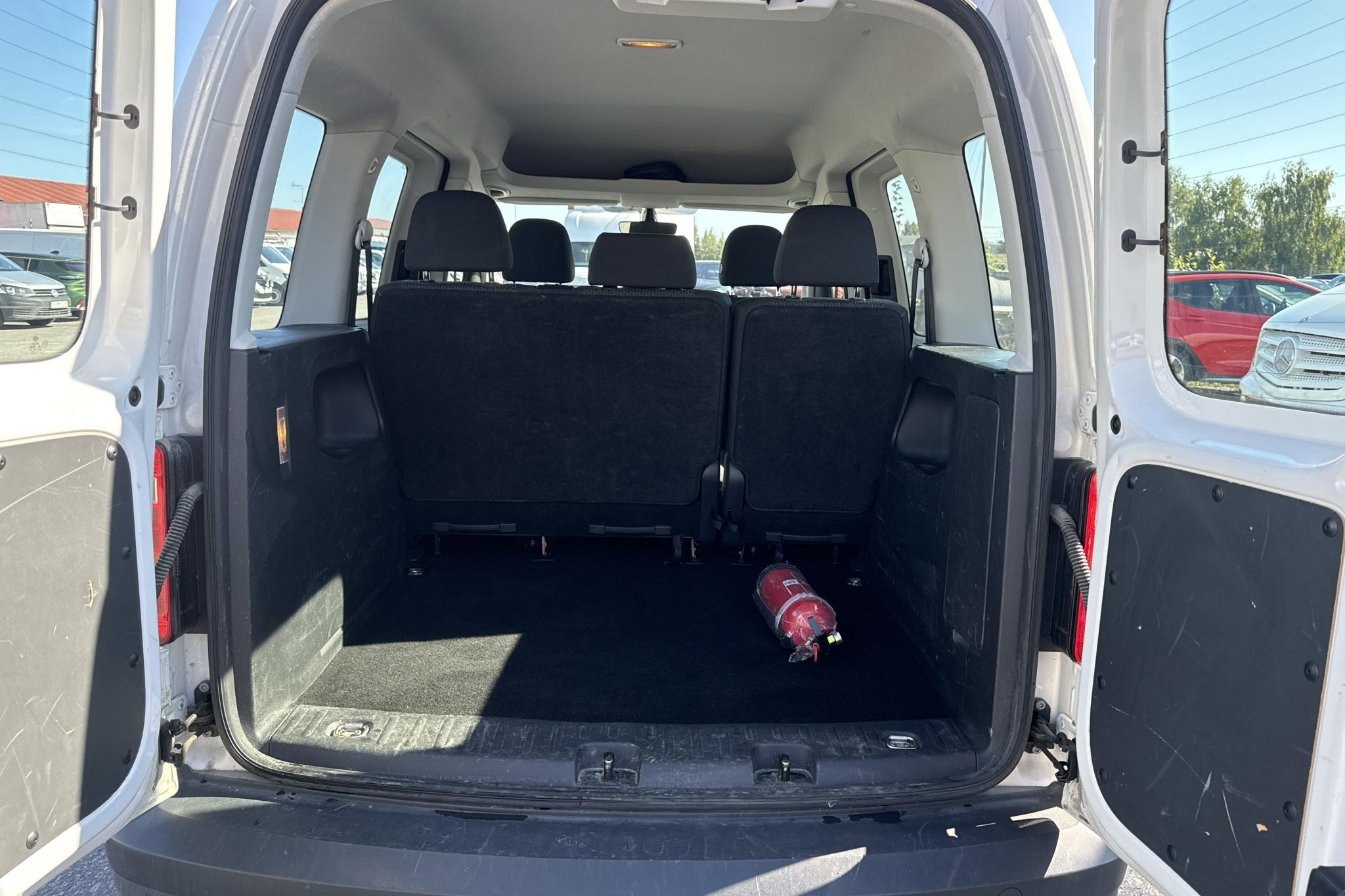 VW Caddy Life 1.4 TGI (110hk) - 30 510 km - Käsitsi - valge - 2018