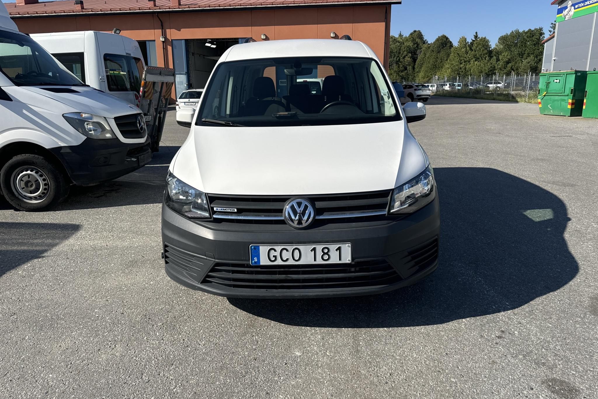 VW Caddy Life 1.4 TGI (110hk) - 30 510 km - Manual - white - 2018