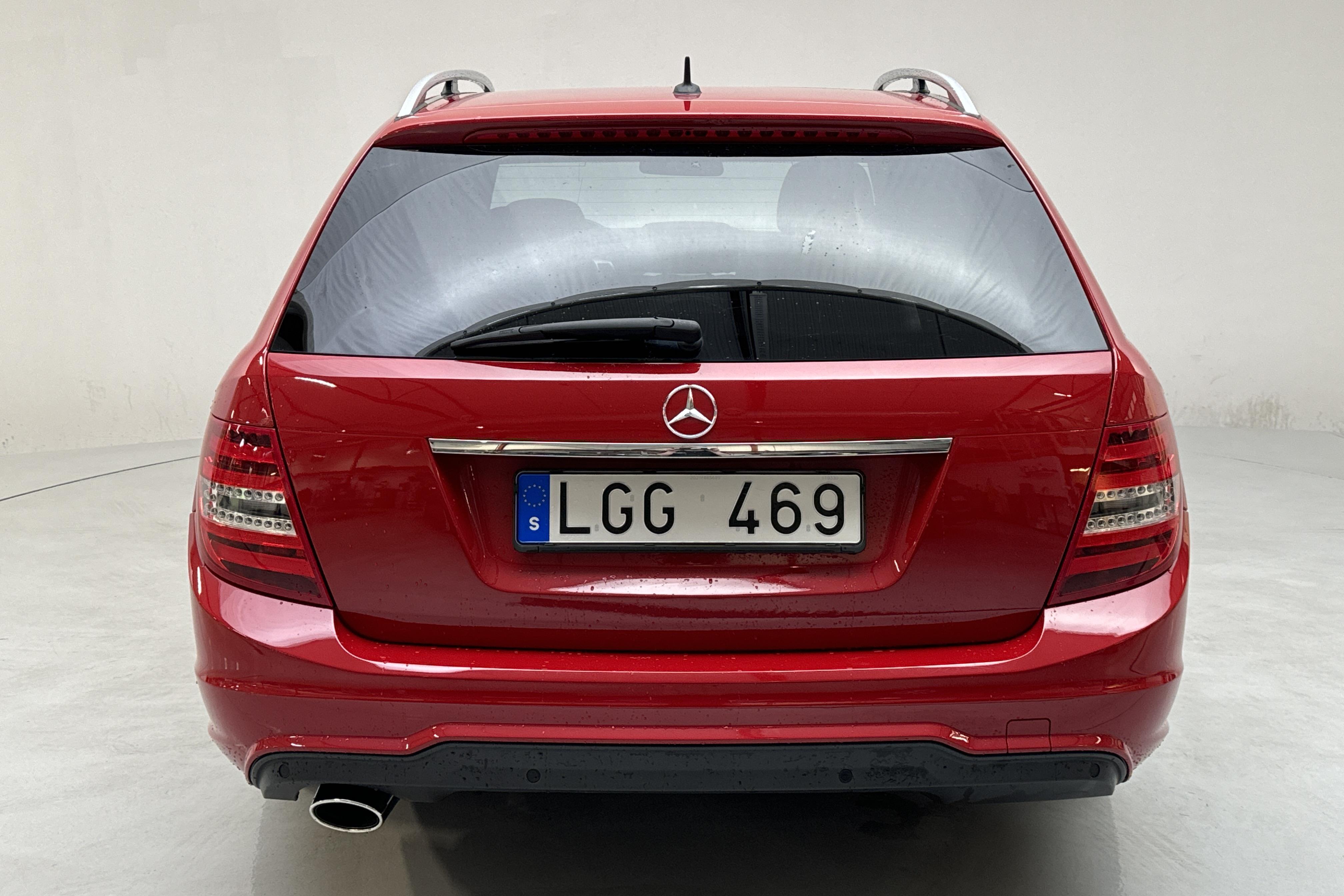 Mercedes C 220 CDI BlueEfficiency Kombi S204 (170hk) - 214 210 km - Automatic - Light Red - 2011