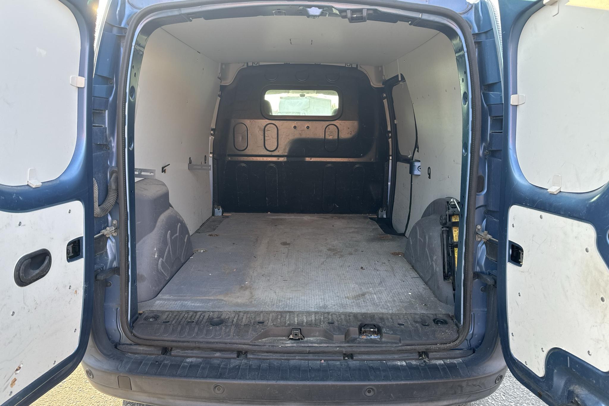 Renault Kangoo Express II Z.E. Skåp (60hk) - 40 060 km - Automatyczna - niebieski - 2013