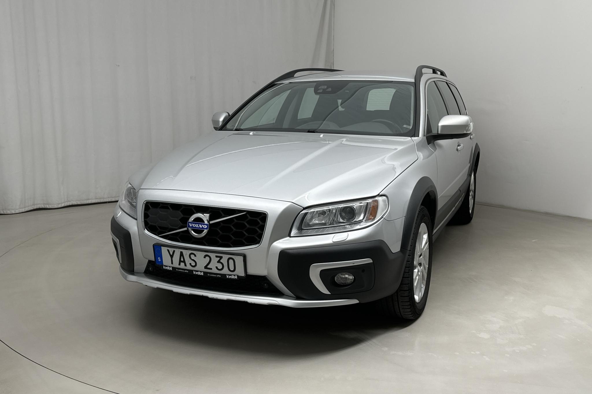 Volvo XC70 II D4 AWD (181hk) - 201 580 km - Automaattinen - hopea - 2016