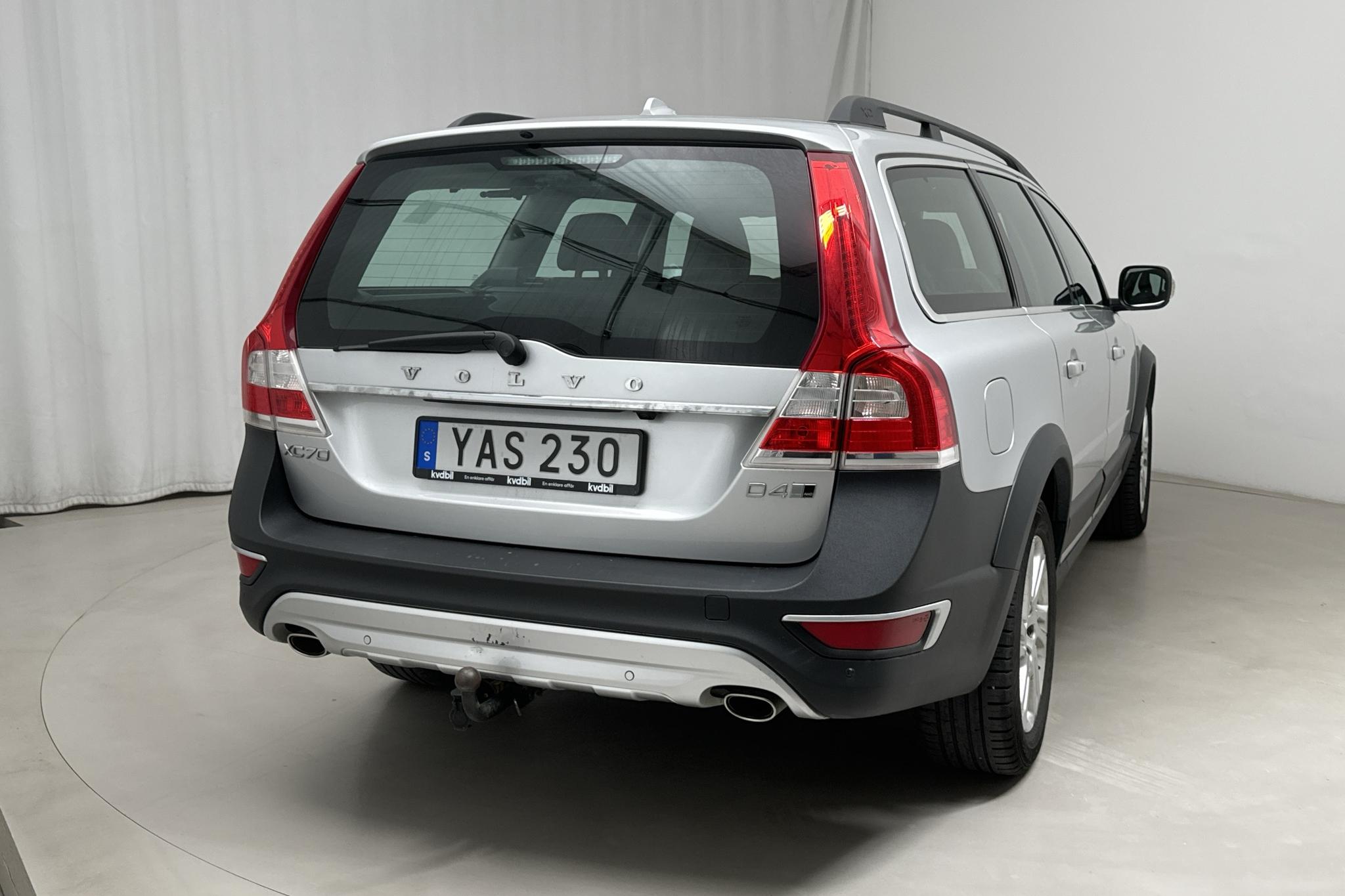 Volvo XC70 II D4 AWD (181hk) - 20 158 mil - Automat - silver - 2016