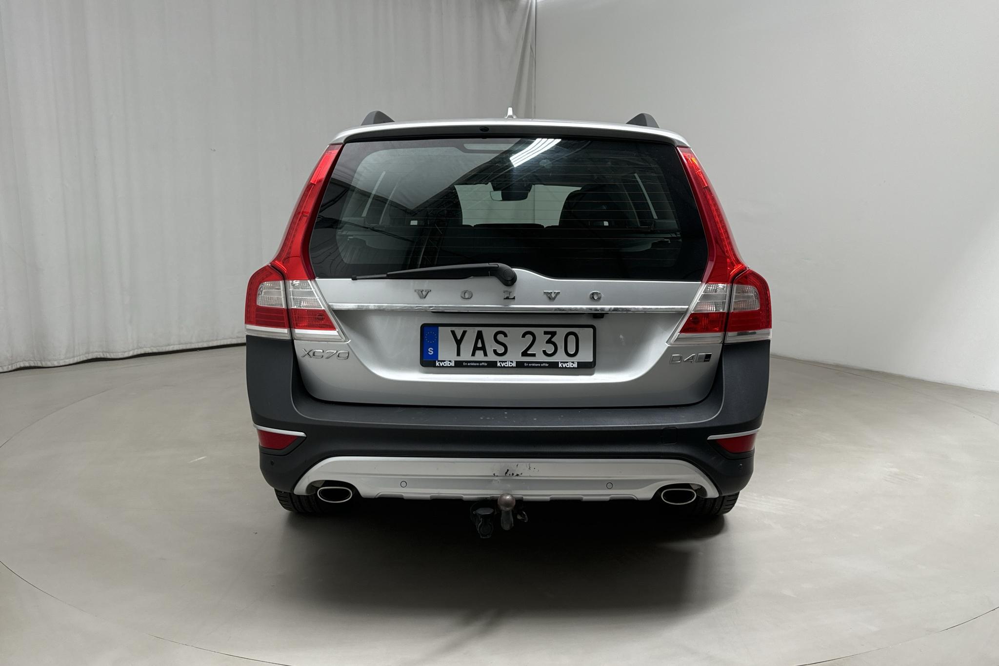 Volvo XC70 II D4 AWD (181hk) - 201 580 km - Automaatne - hõbe - 2016