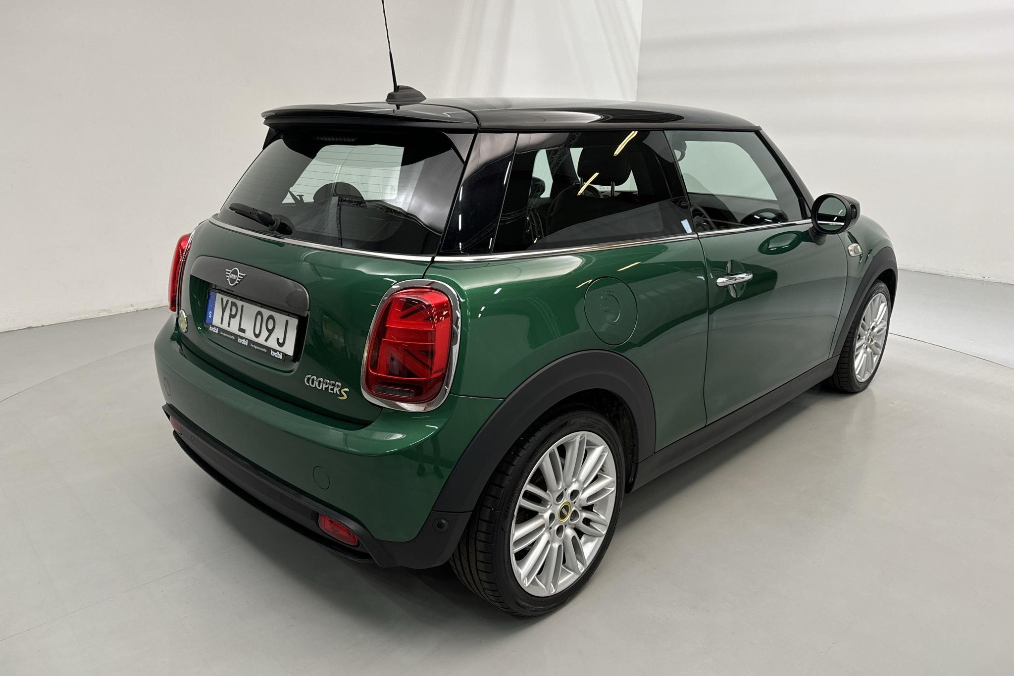 MINI Cooper SE, F56 (184hk) - 44 850 km - Automaatne - roheline - 2021