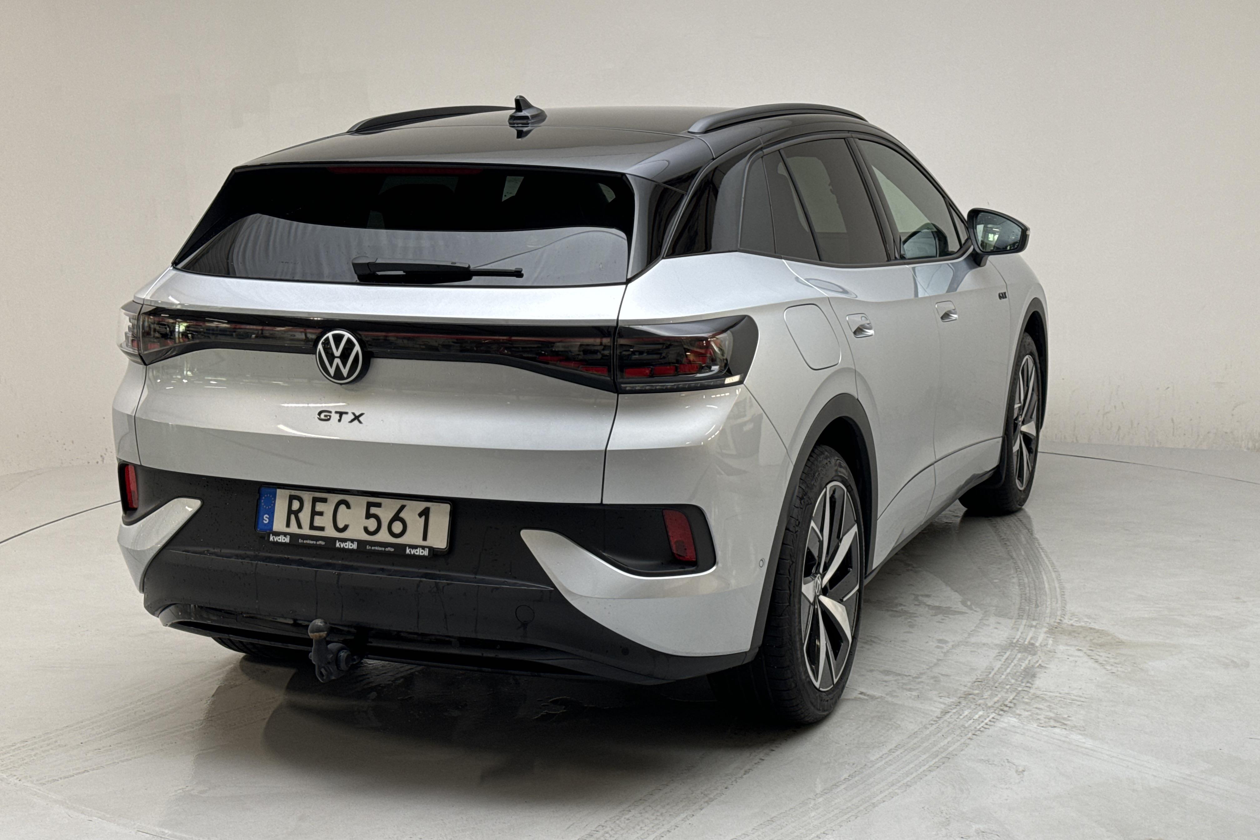 VW ID.4 GTX 77kWh AWD (299hk) - 10 840 km - Automaatne - hõbe - 2023