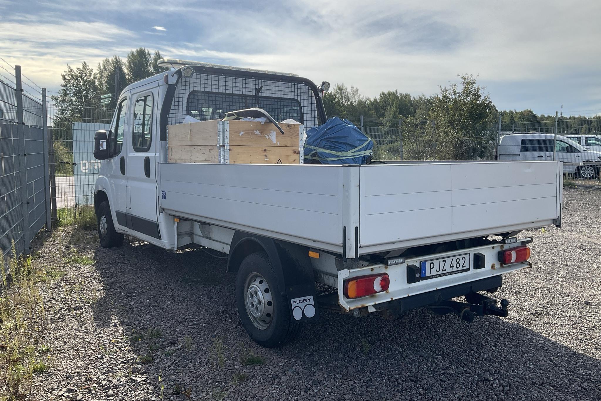 Peugeot Boxer 335 2.0 BlueHDI Chassi (163hk) - 0 km - Käsitsi - valge - 2017