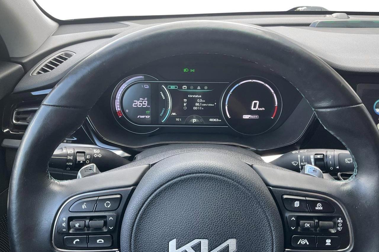 KIA e-Niro 64 kWh (204hk) - 48 360 km - Automatyczna - niebieski - 2022