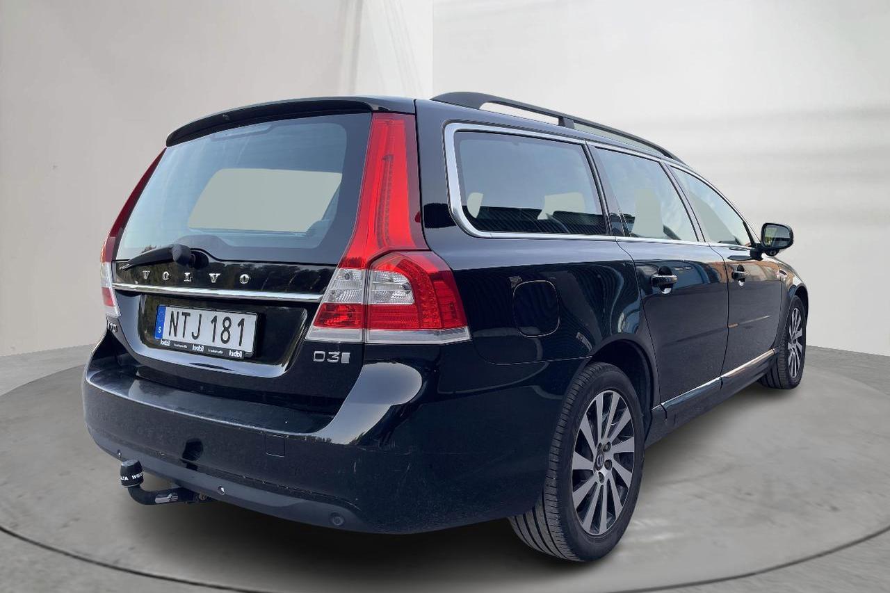 Volvo V70 II D3 (150hk) - 25 611 mil - Manuell - svart - 2016