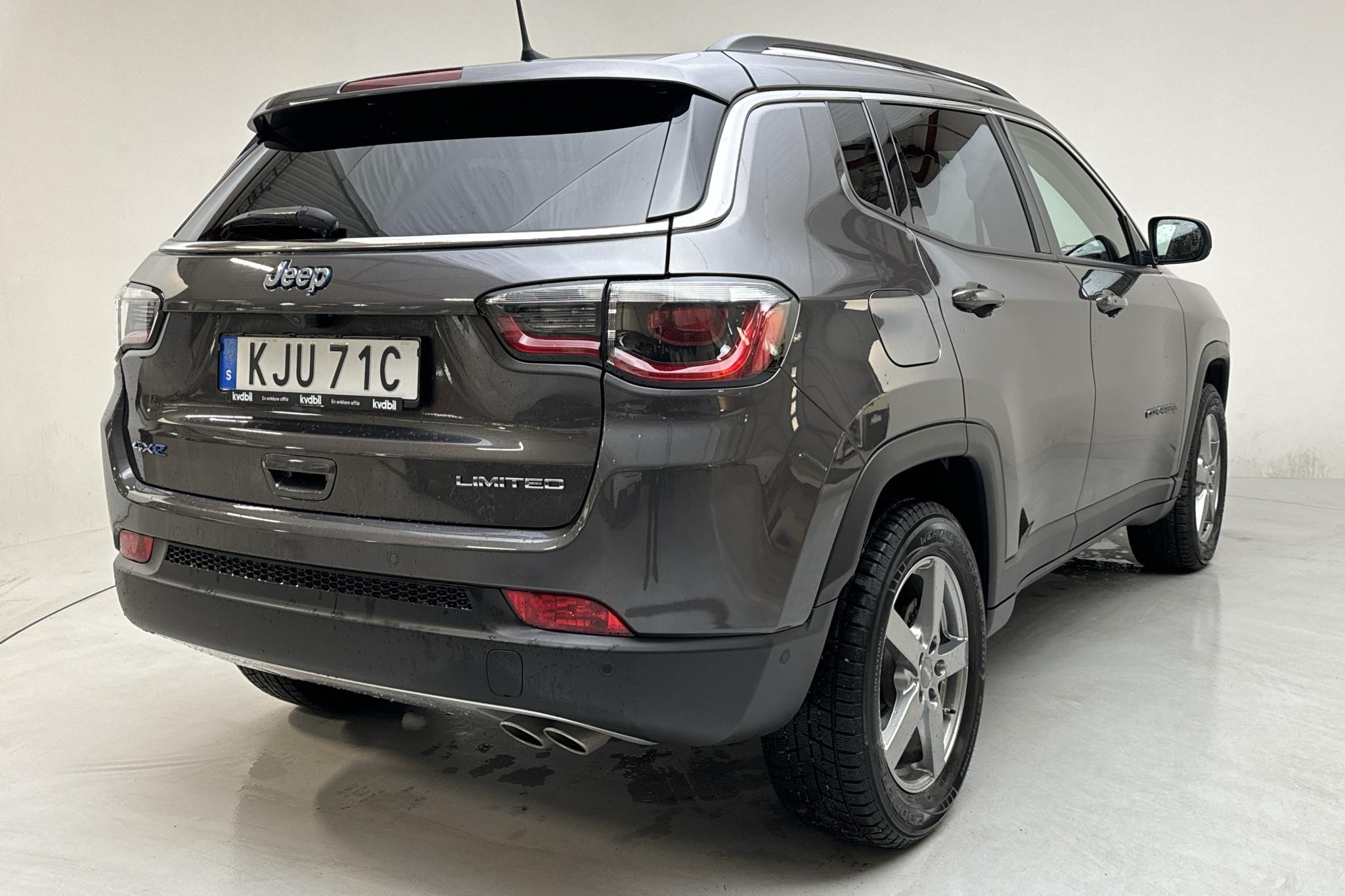 Jeep Compass 1.3 PHEV 4WD (190hk) - 3 478 mil - Automat - grå - 2020