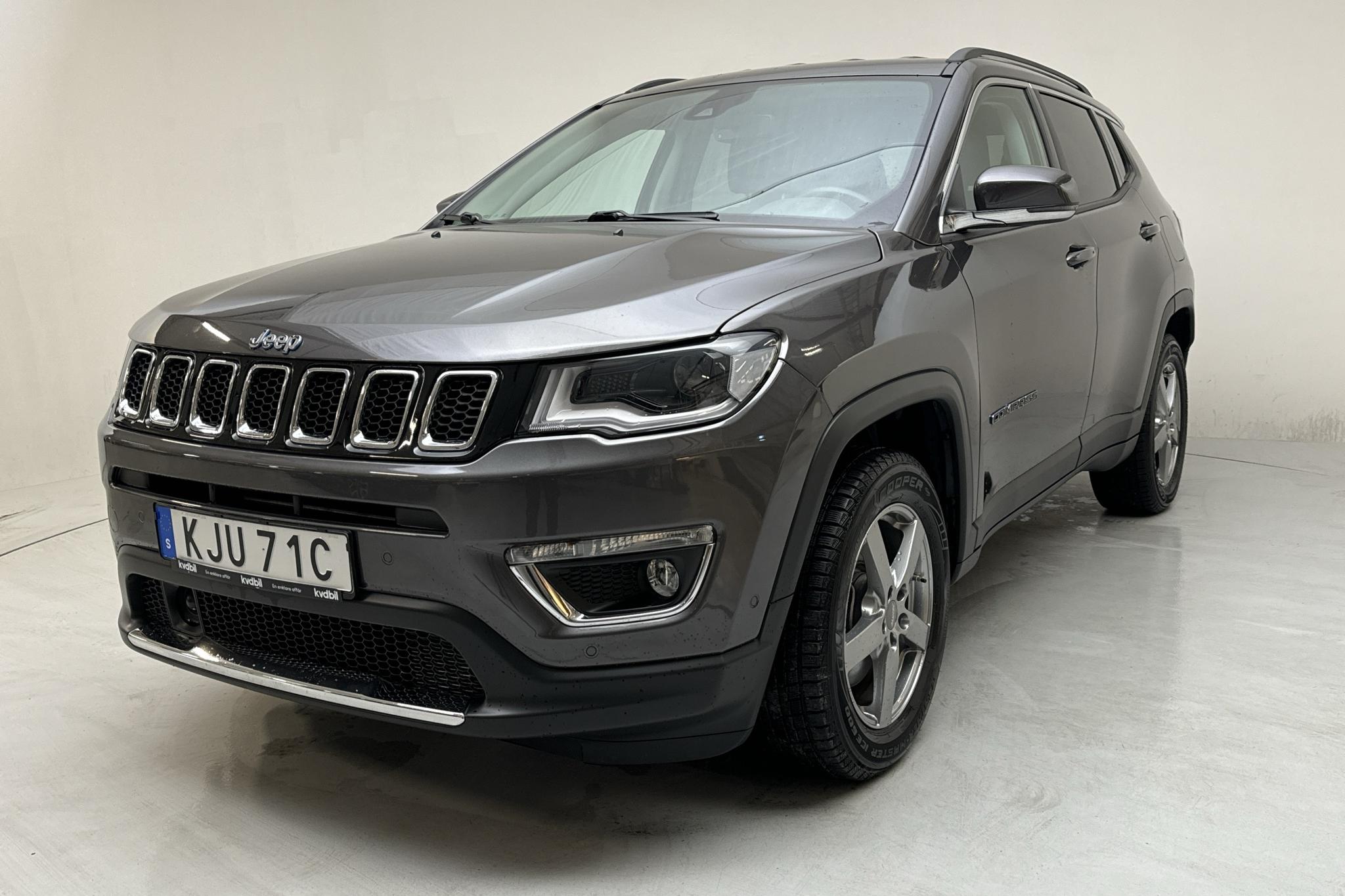 Jeep Compass 1.3 PHEV 4WD (190hk) - 3 478 mil - Automat - grå - 2020