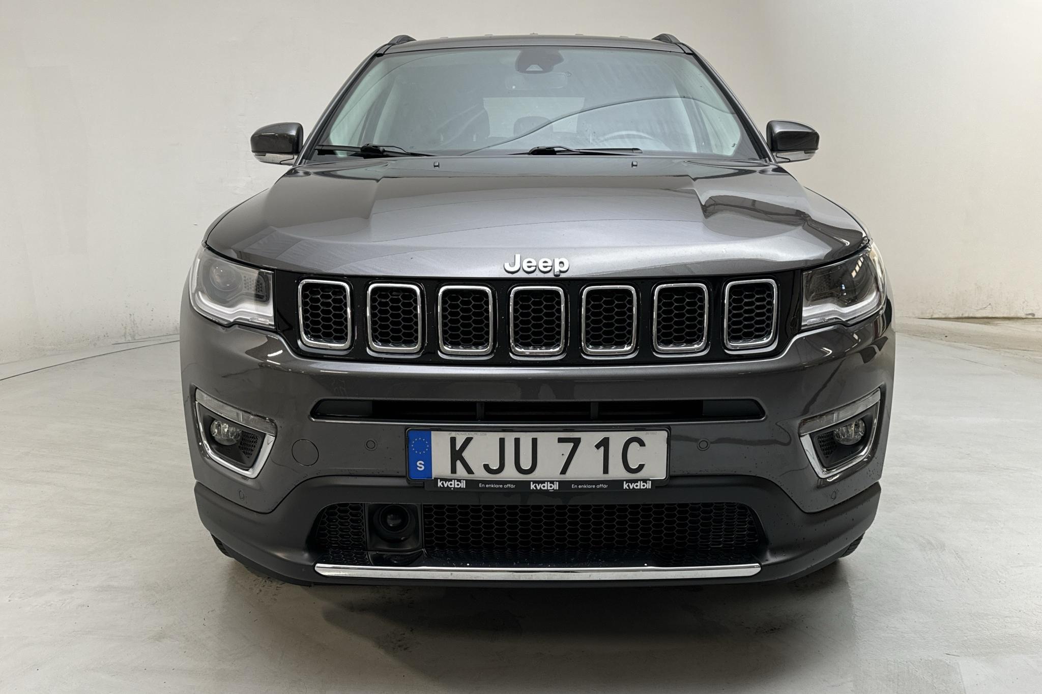 Jeep Compass 1.3 PHEV 4WD (190hk) - 3 478 mil - Automat - grå - 2020