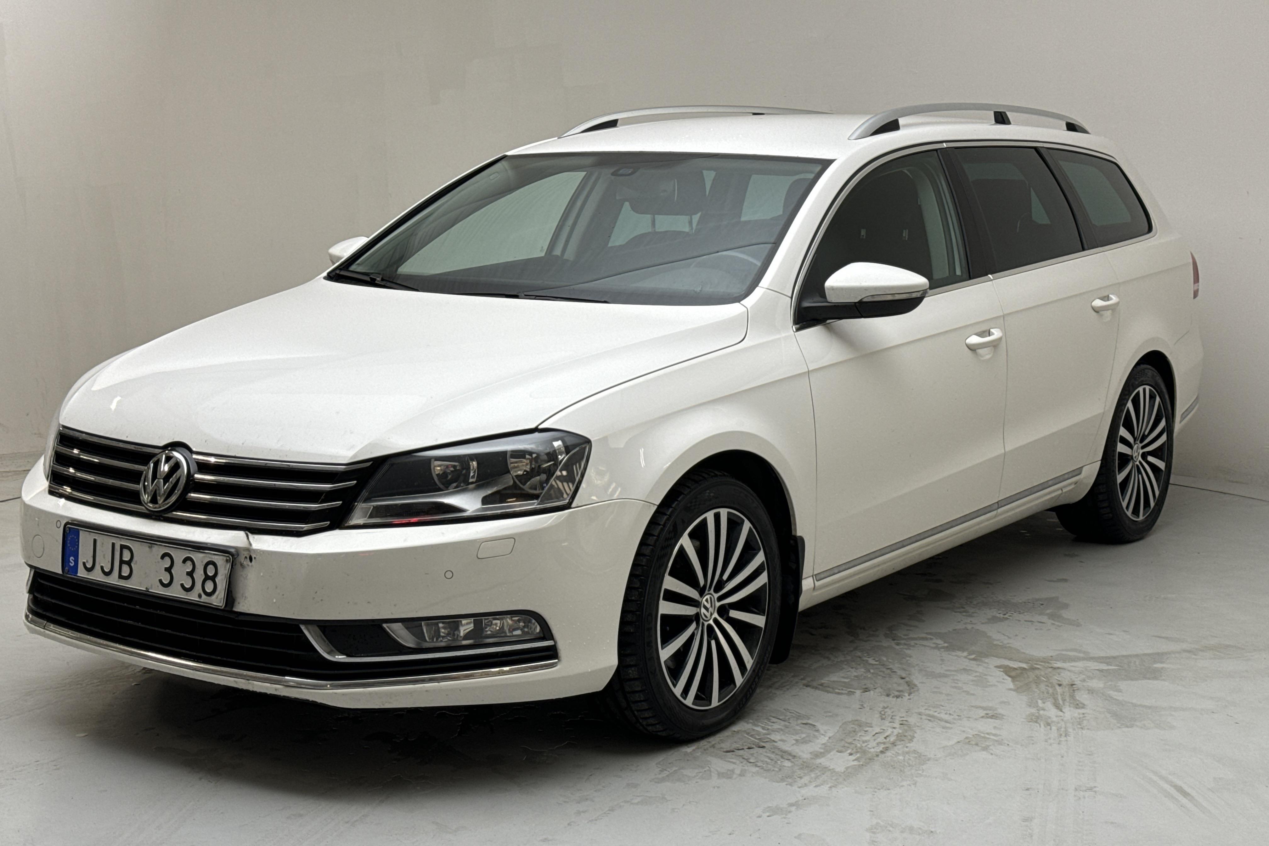 VW Passat 1.4 TSI EcoFuel Variant (150hk) - 181 160 km - Automaatne - valge - 2014