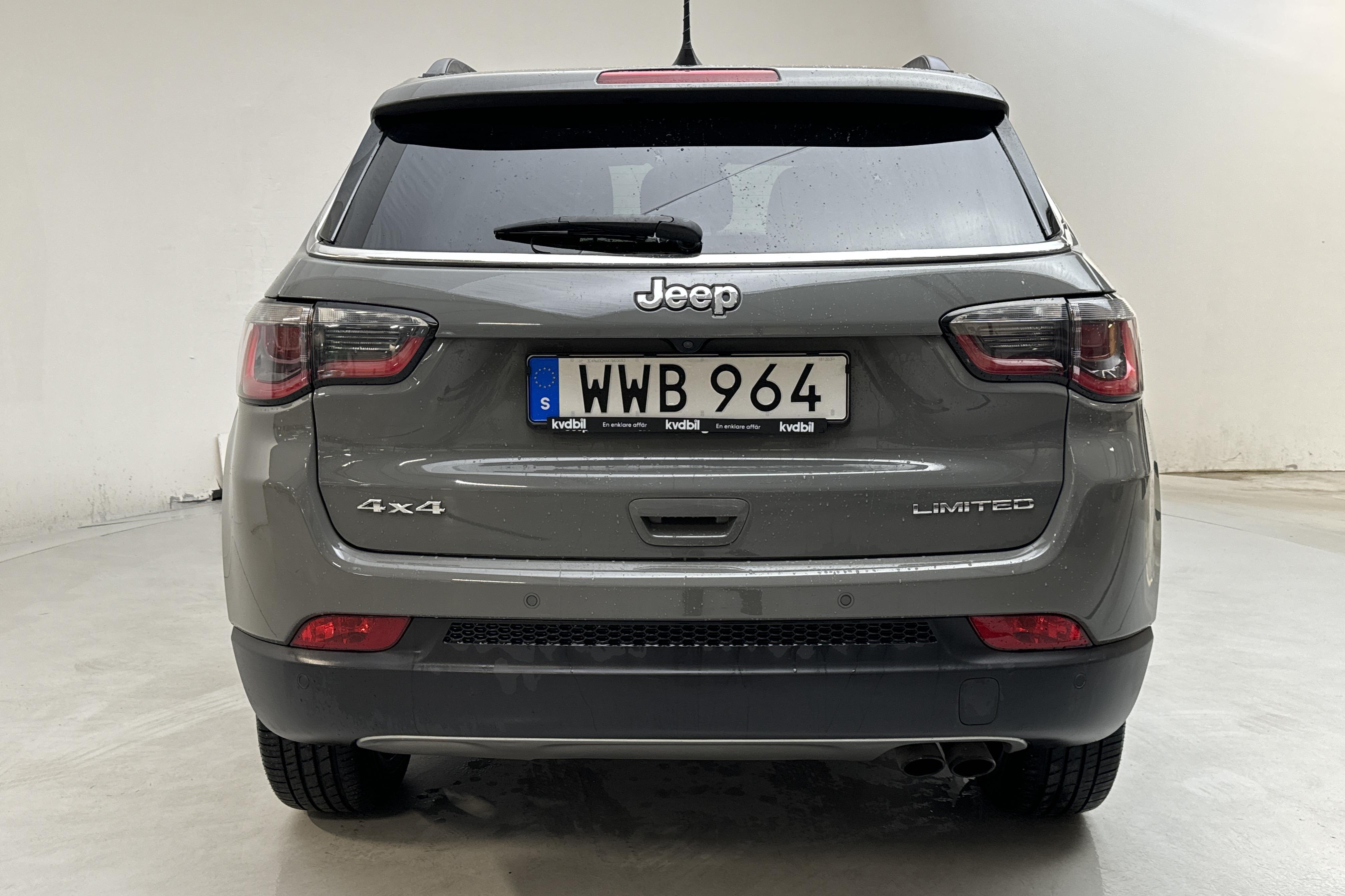 Jeep Compass 1.4 Multiair 4WD (170hk) - 7 204 mil - Automat - grå - 2019