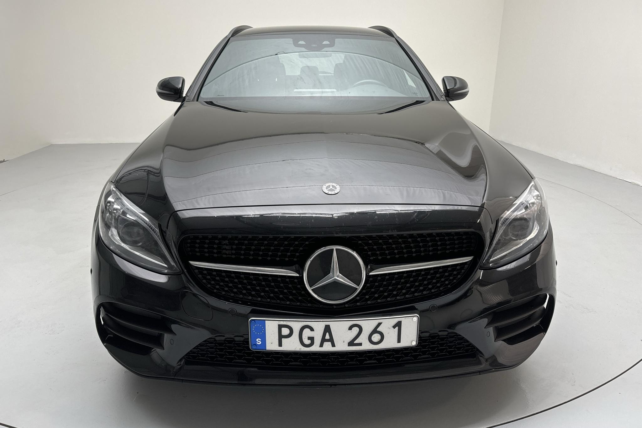 Mercedes C 300 de Kombi S205 (306hk) - 99 040 km - Automatyczna - czarny - 2021