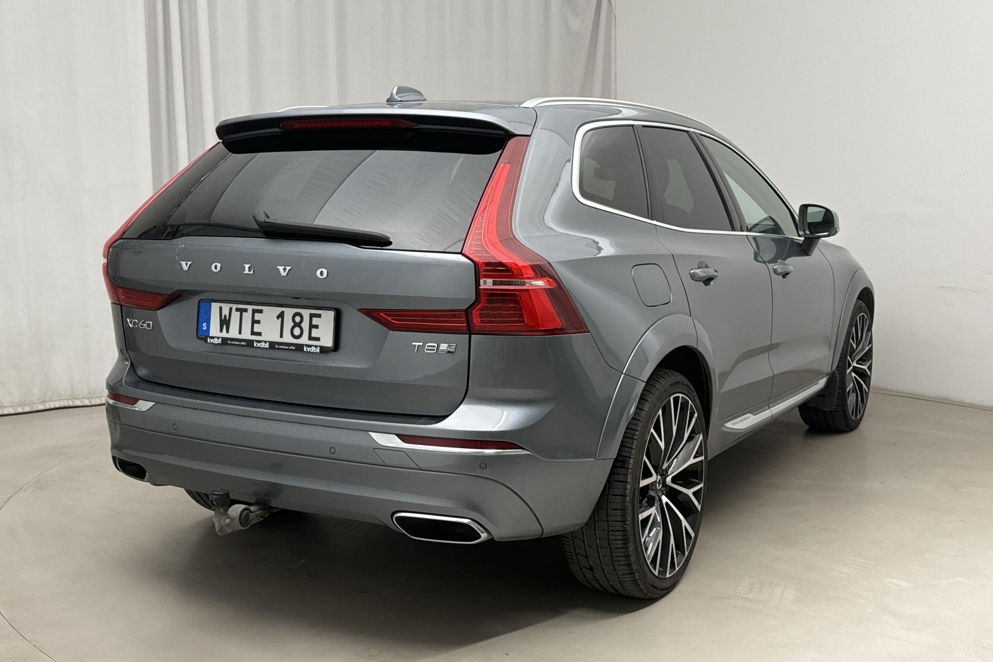 Volvo XC60 T8 AWD Recharge (390hk) - 109 190 km - Automatyczna - szary - 2020