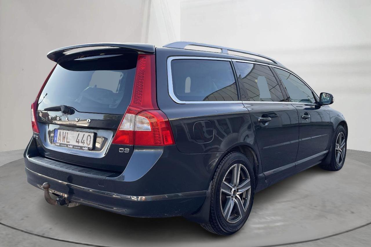 Volvo V70 II D3 (163hk) - 241 900 km - Automaattinen - harmaa - 2011